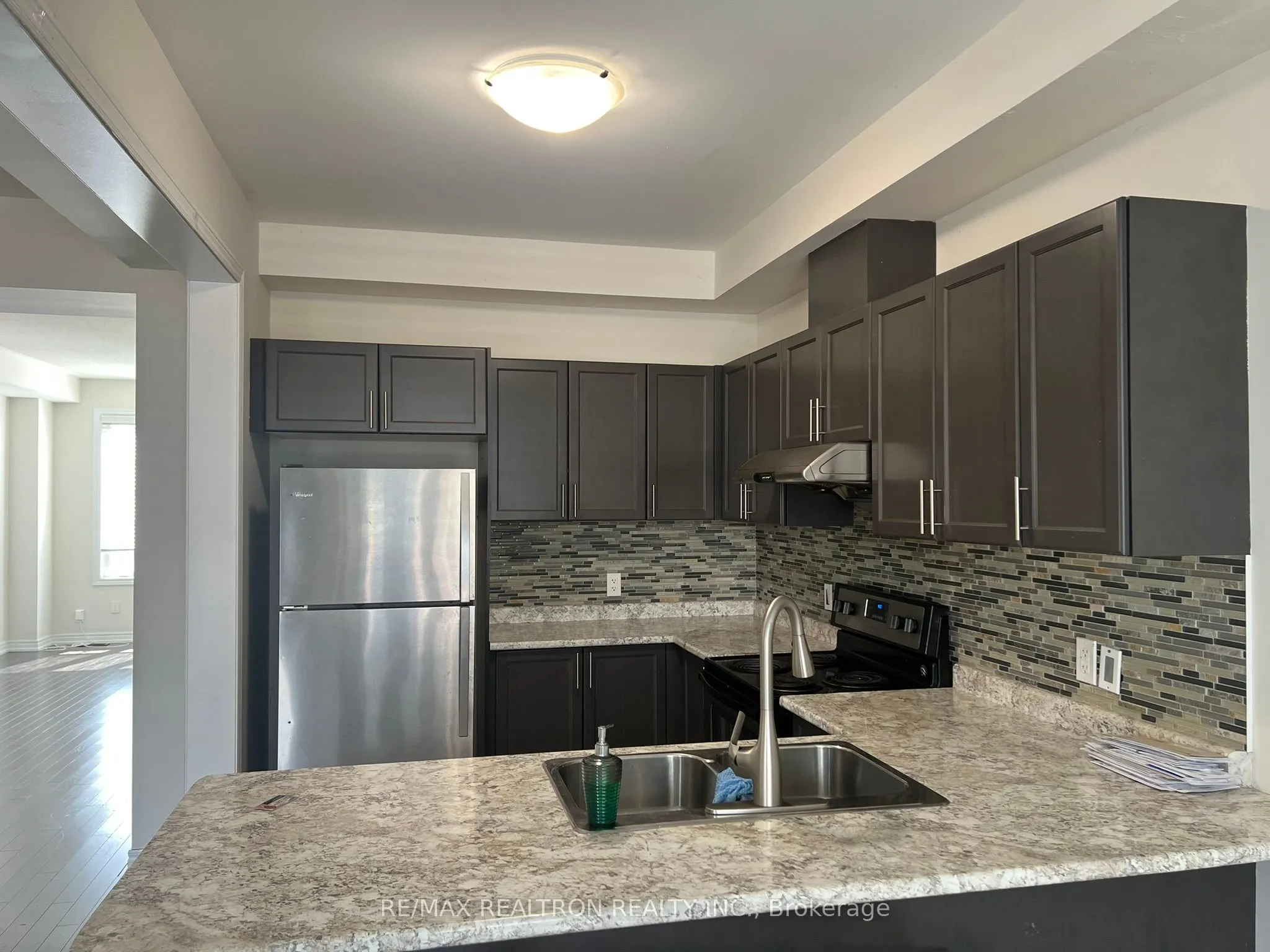 194 Northvale Road, #Upper