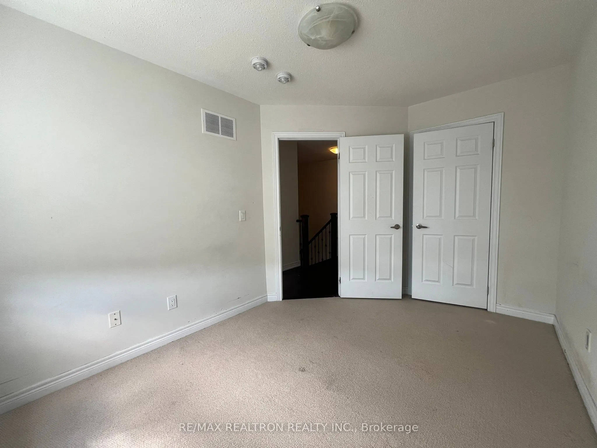 194 Northvale Road, #Upper