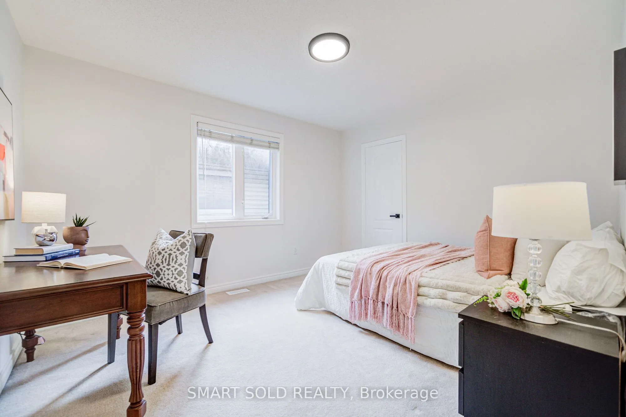 35 Bentoak Crescent