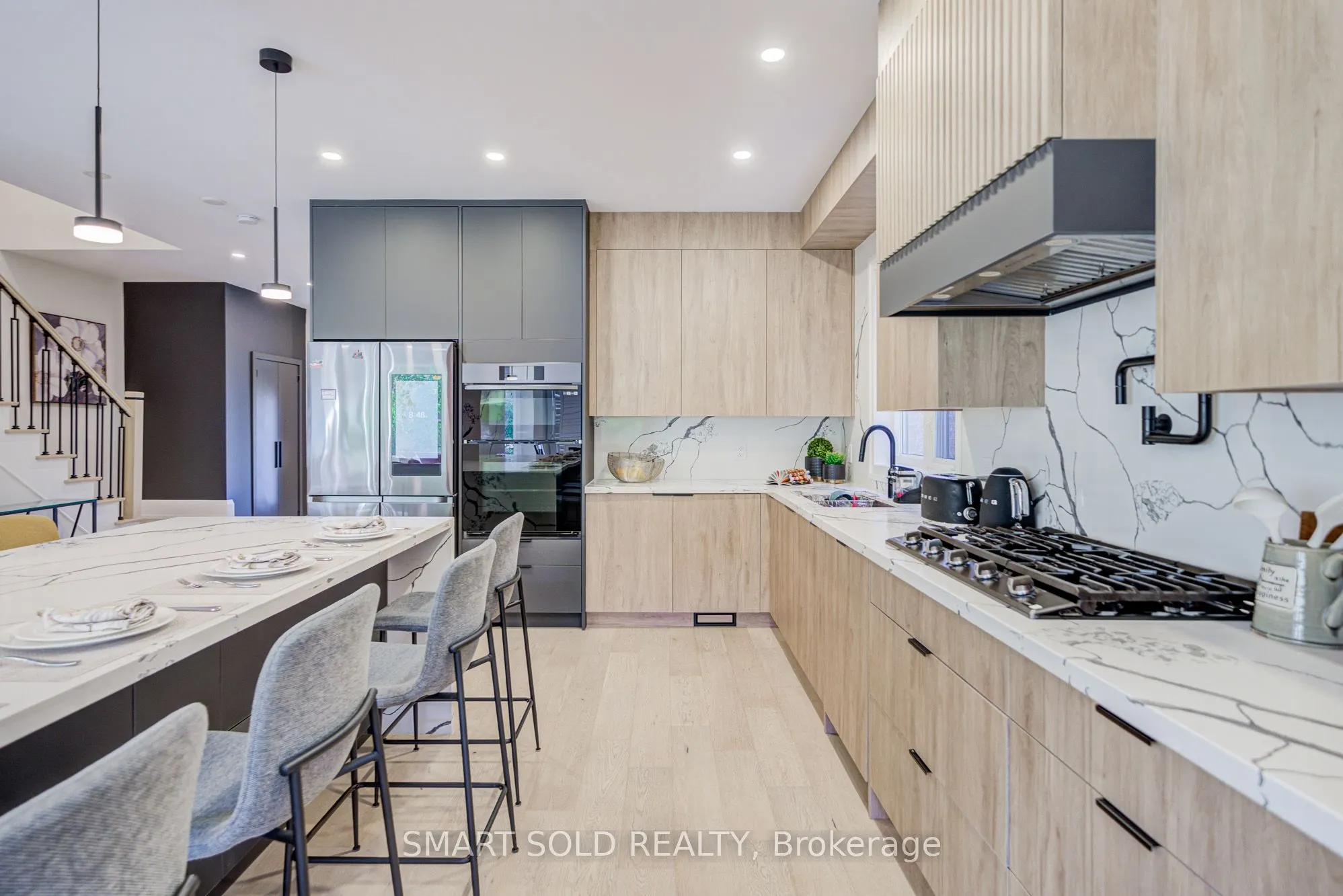 35 Bentoak Crescent