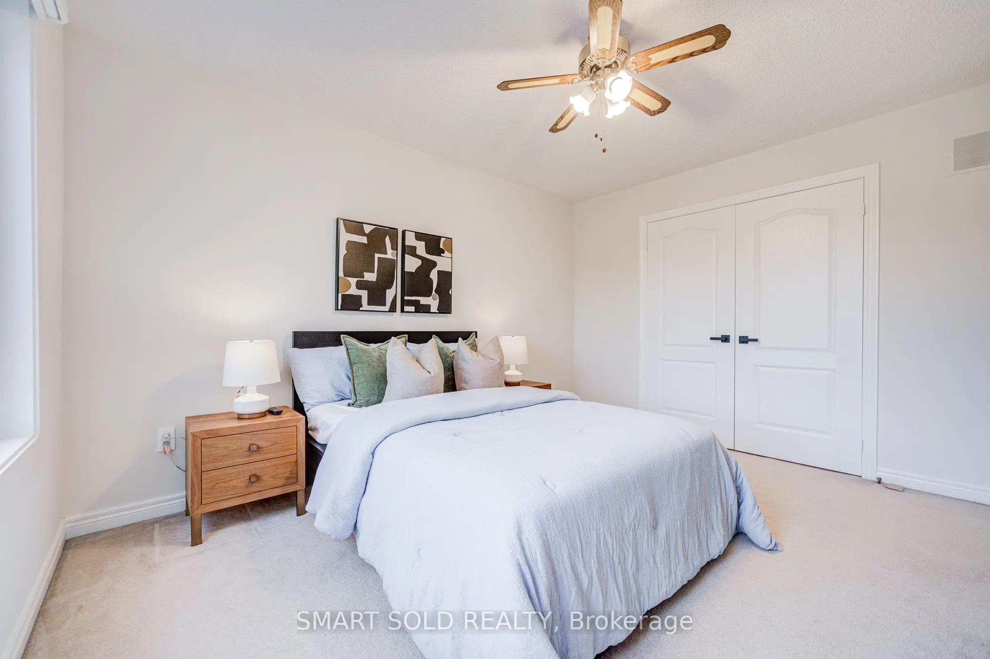 35 Bentoak Crescent