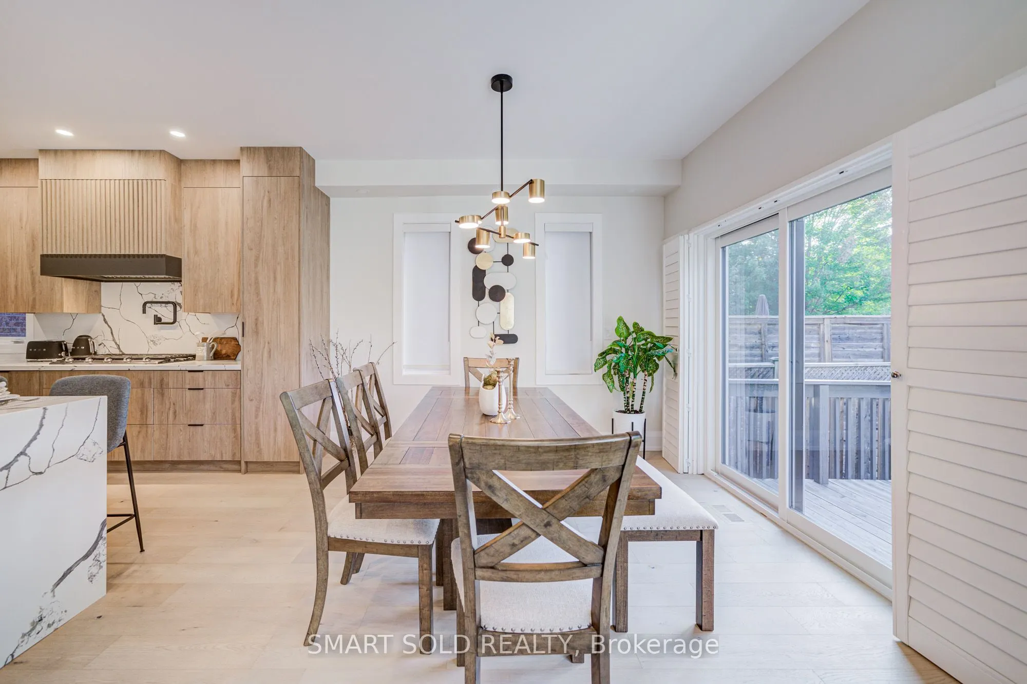 35 Bentoak Crescent