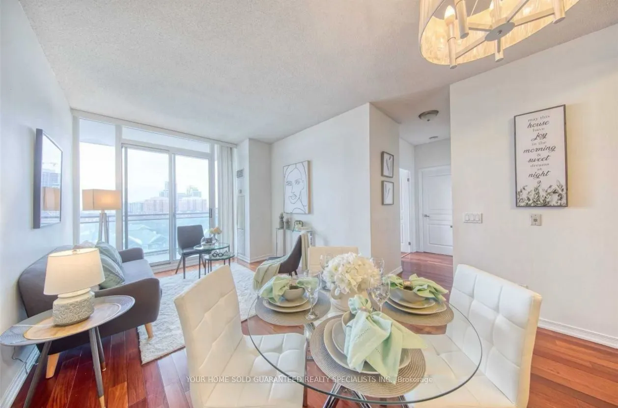 310 Red Maple Road, #803