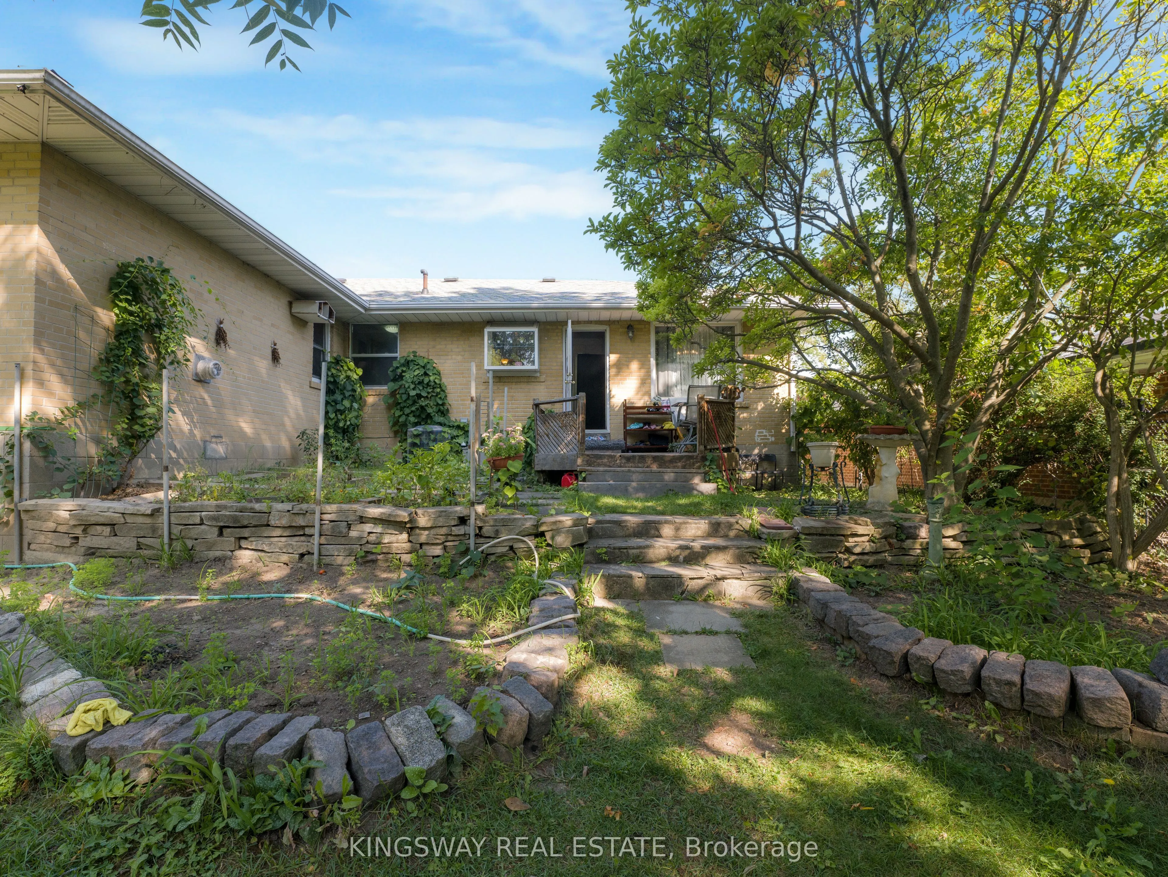 41 Kirk Drive