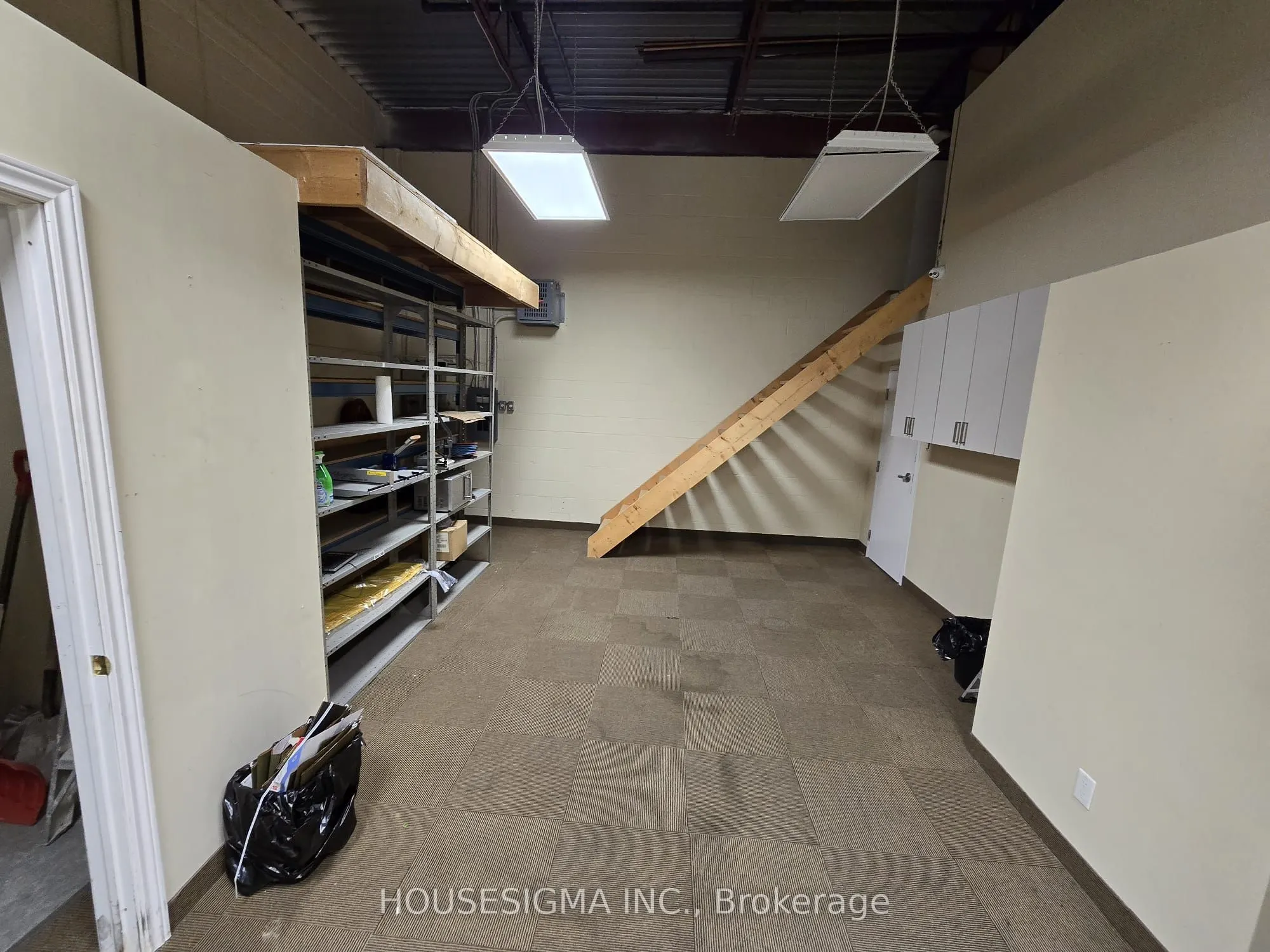 220 Industrial Parkway, #16