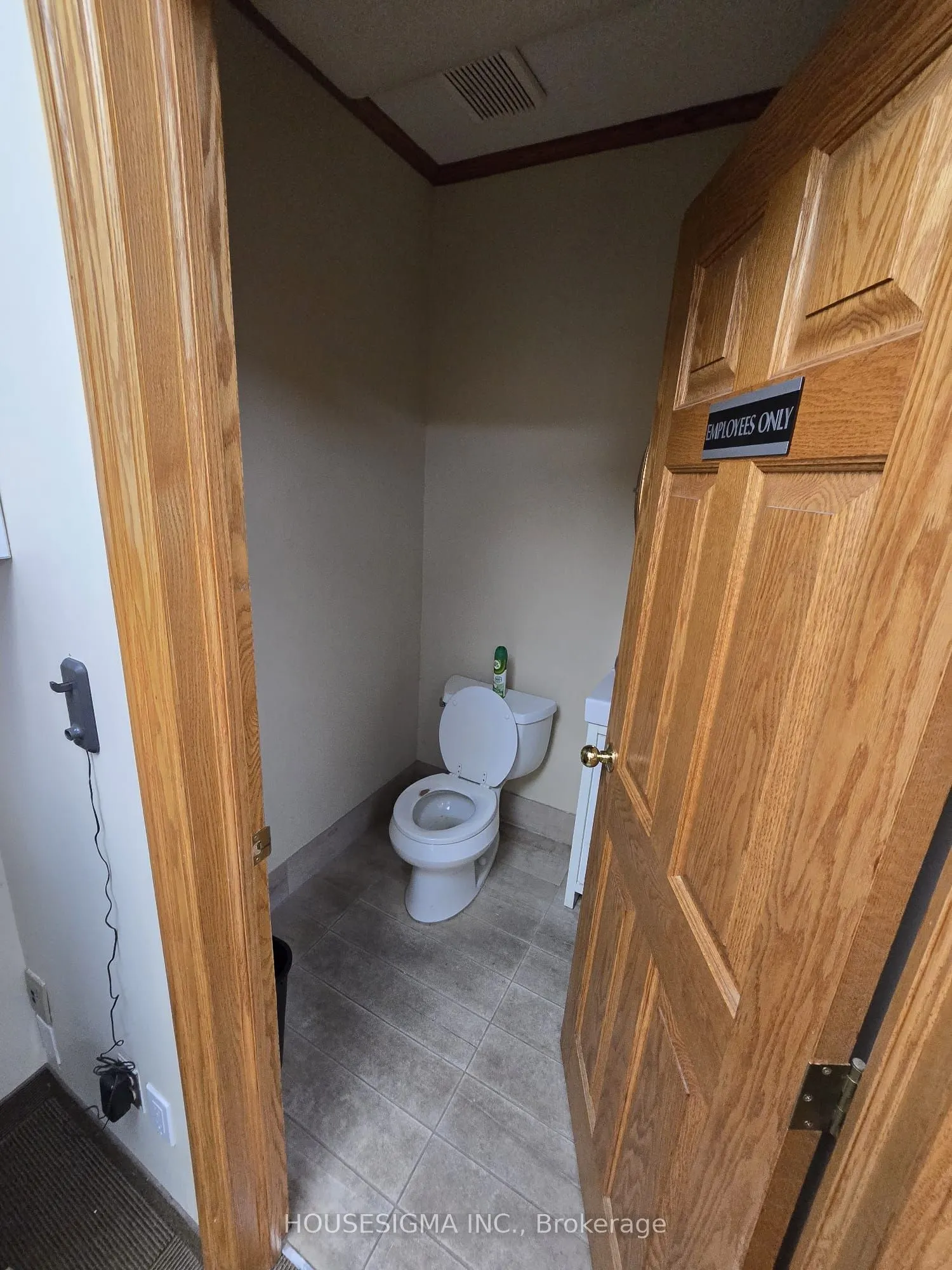 220 Industrial Parkway, #16