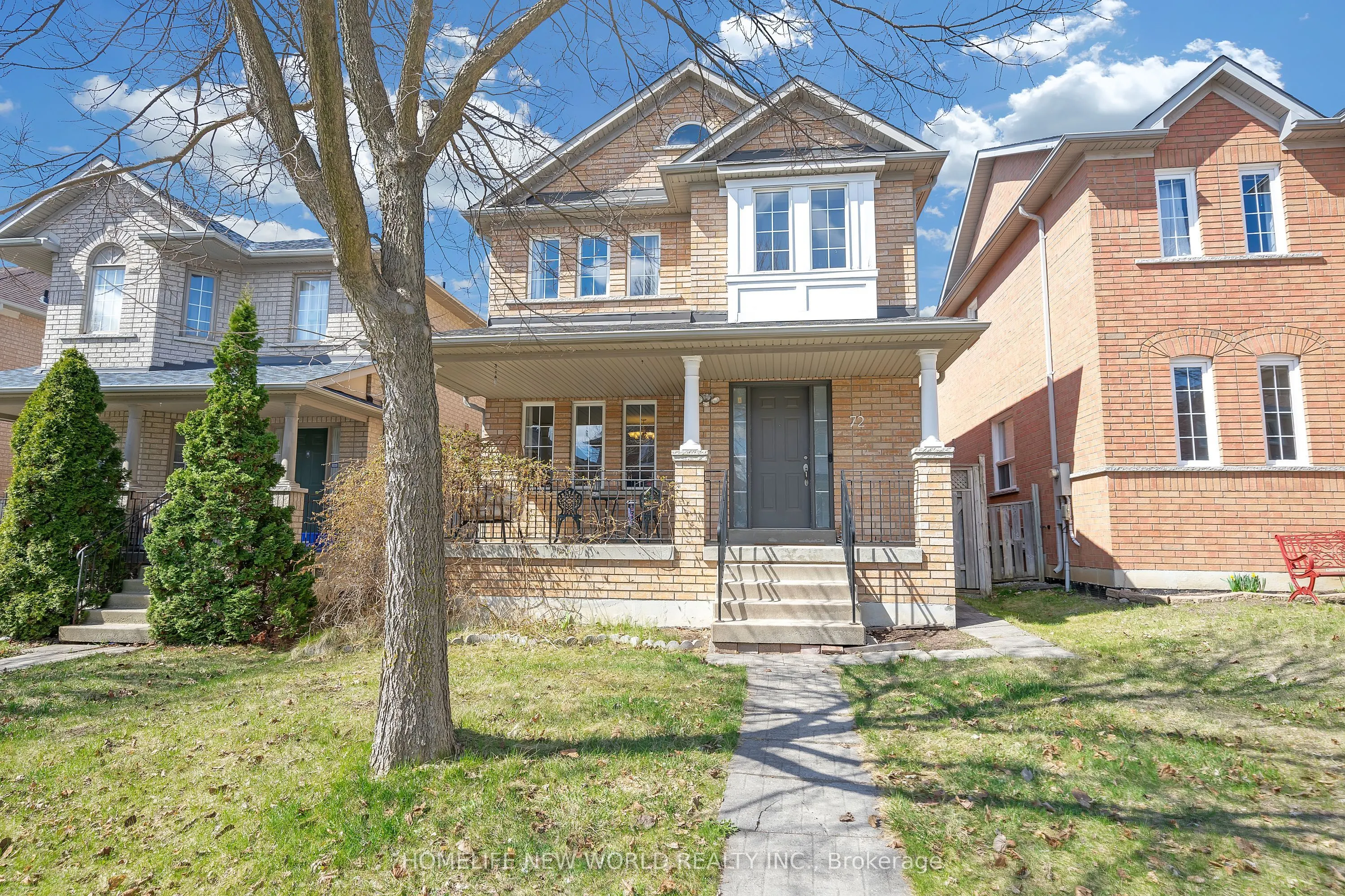 72 Ray Street