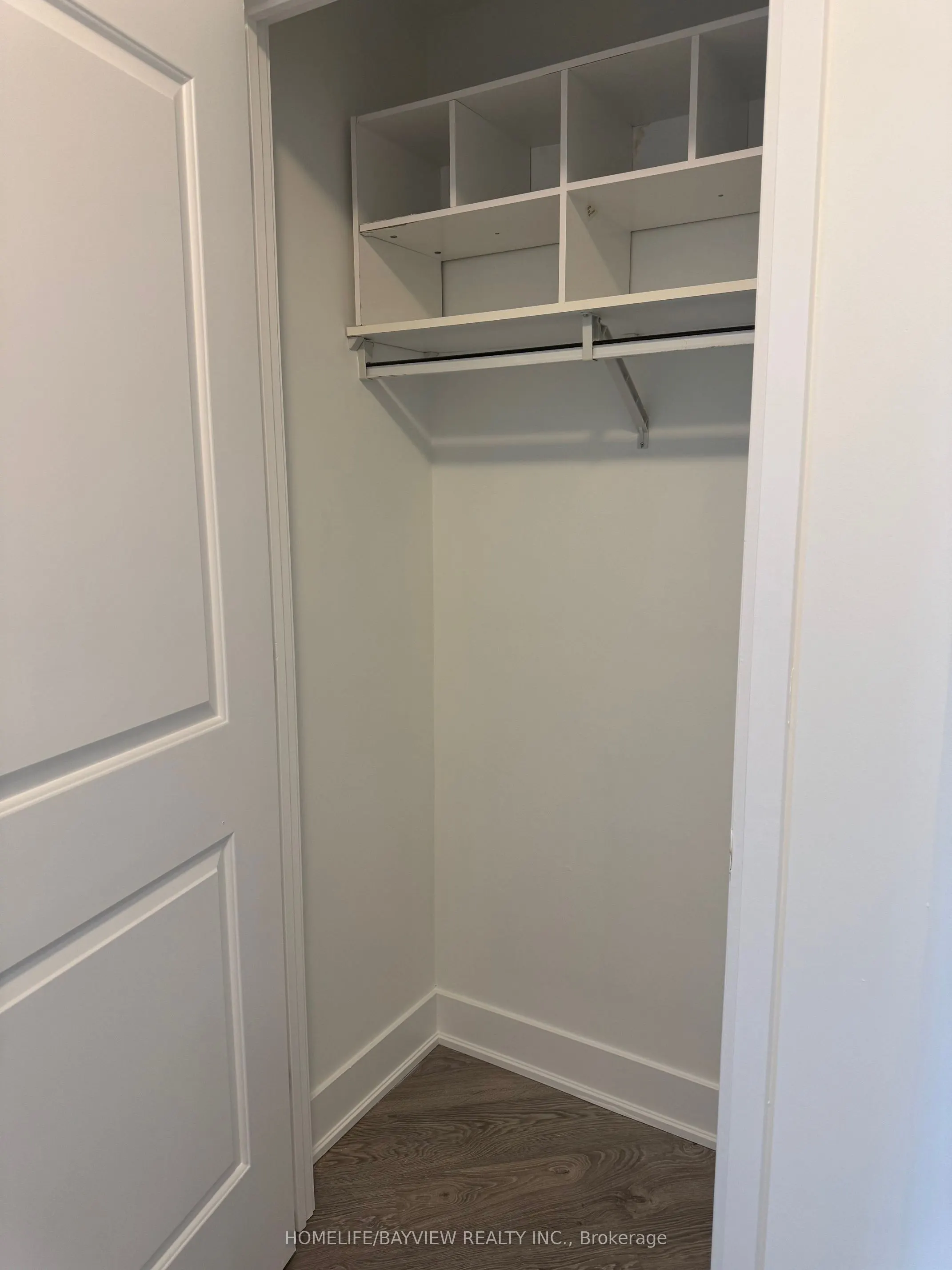 7608 Yonge Street, #619