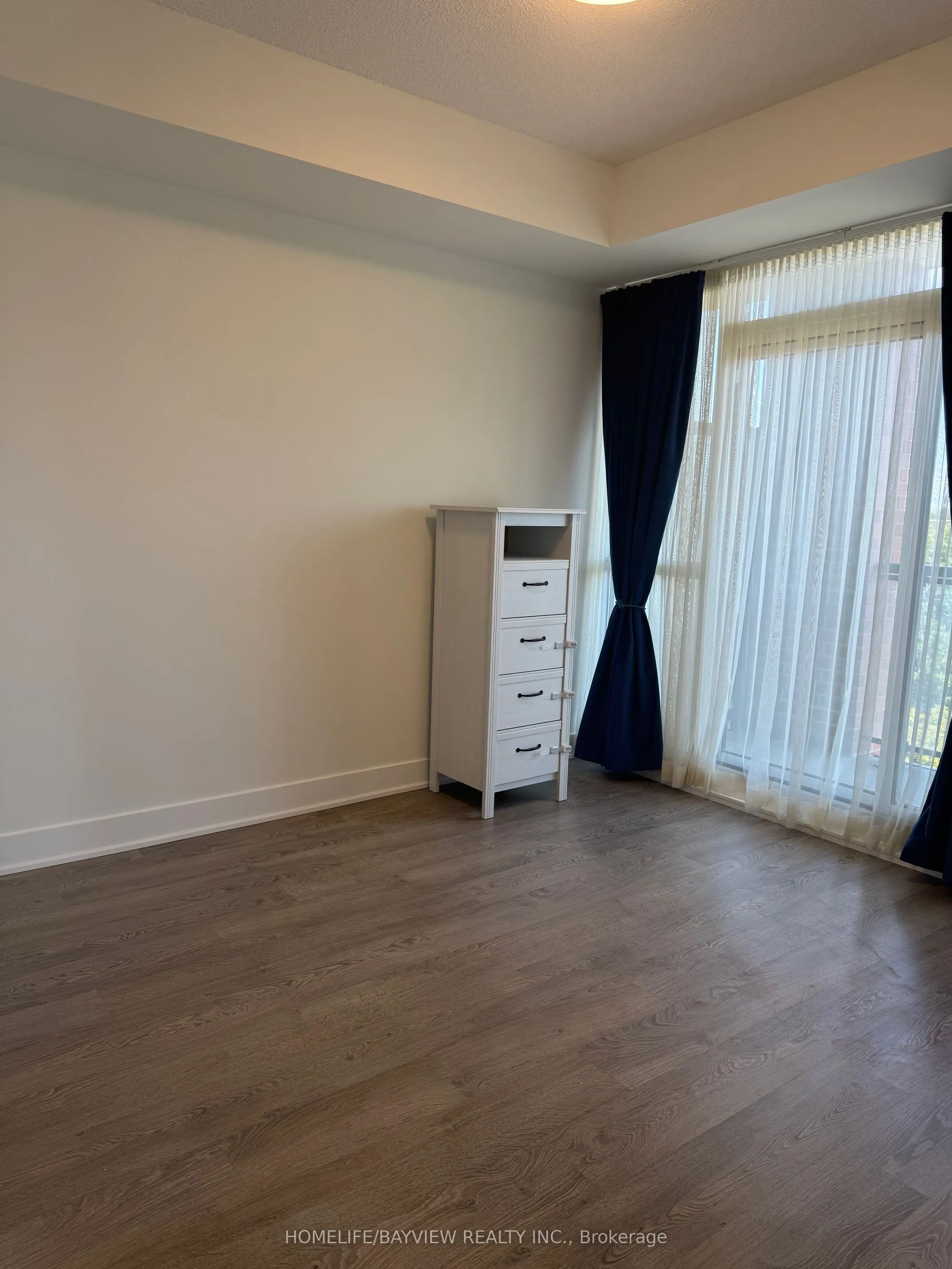 7608 Yonge Street, #619