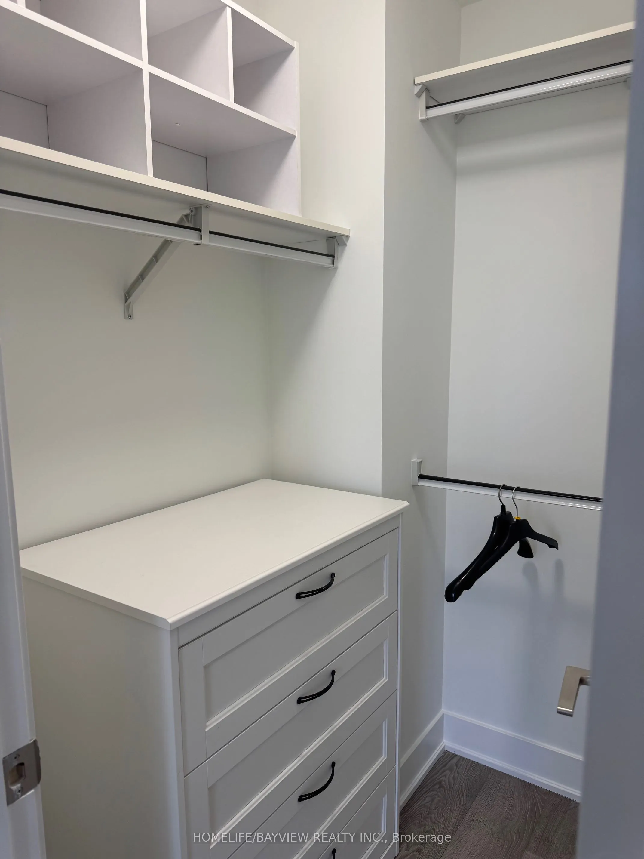 7608 Yonge Street, #619
