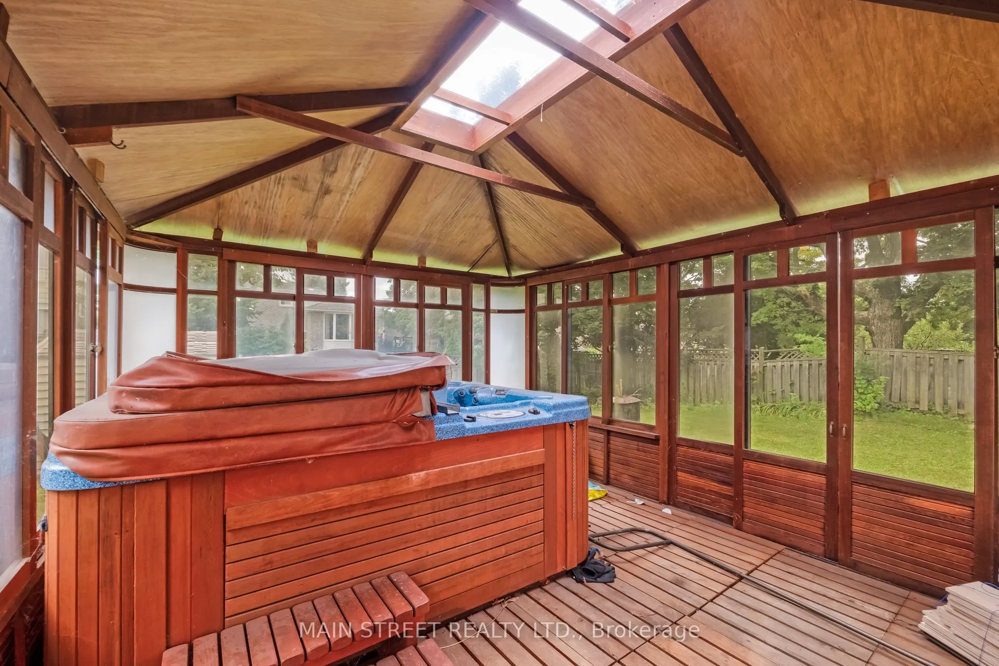 43 Riverglen Drive