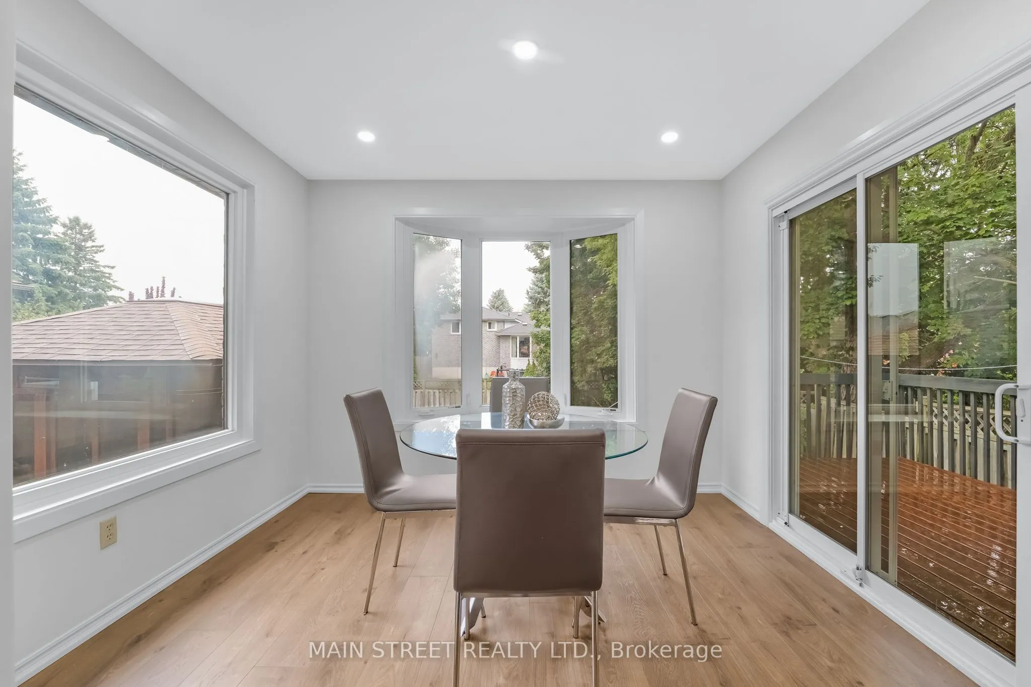 43 Riverglen Drive