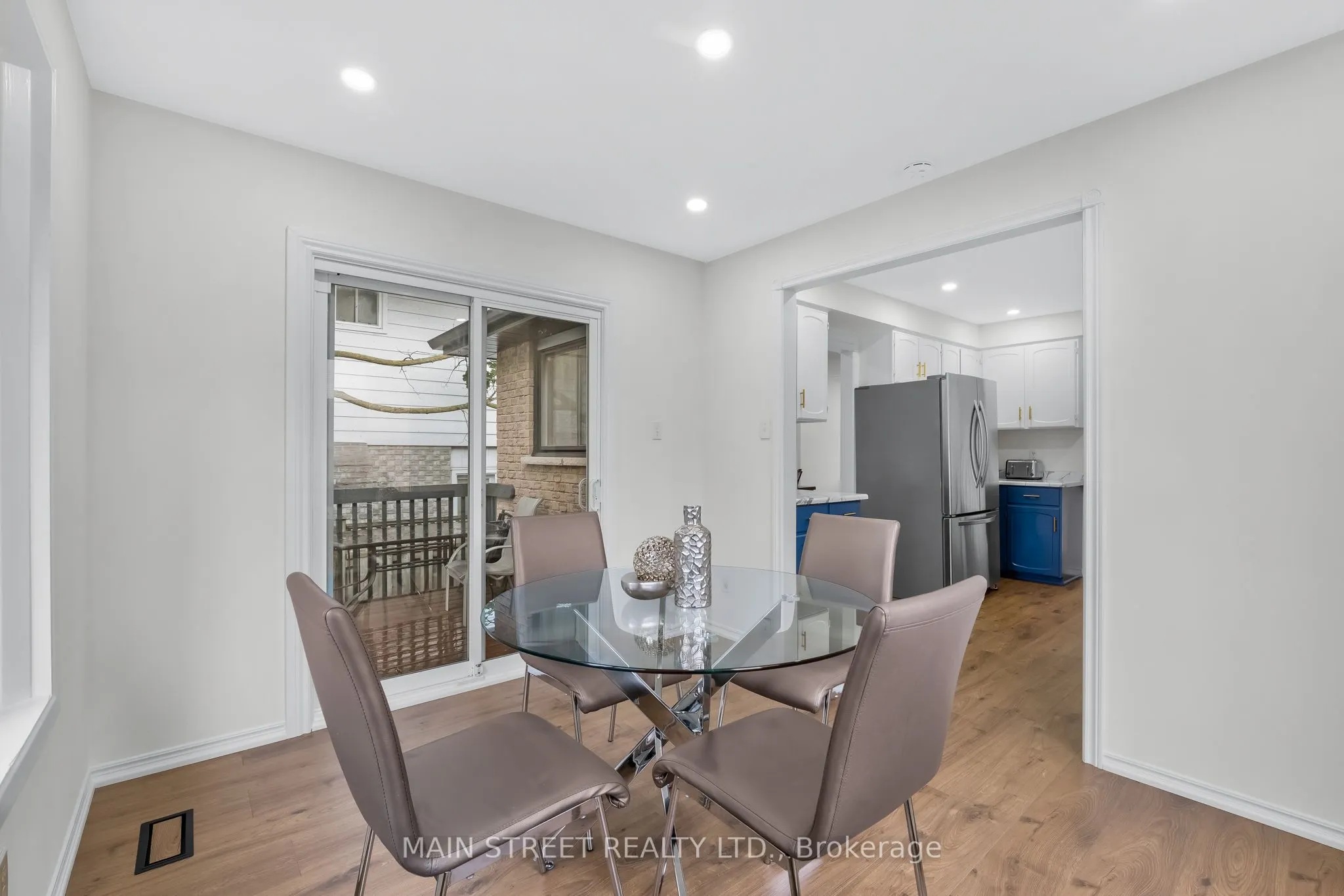 43 Riverglen Drive