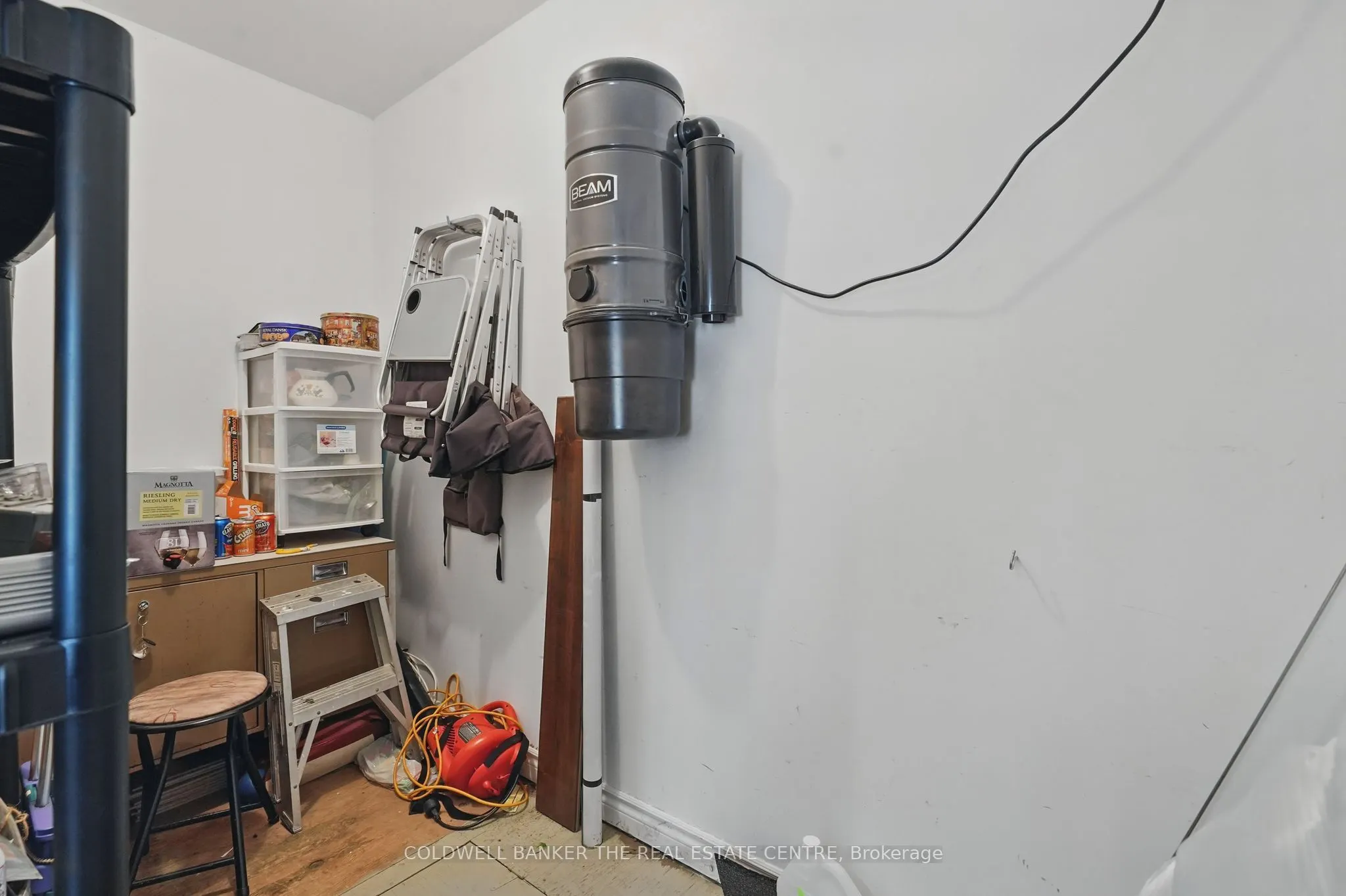 15 Recreation Drive