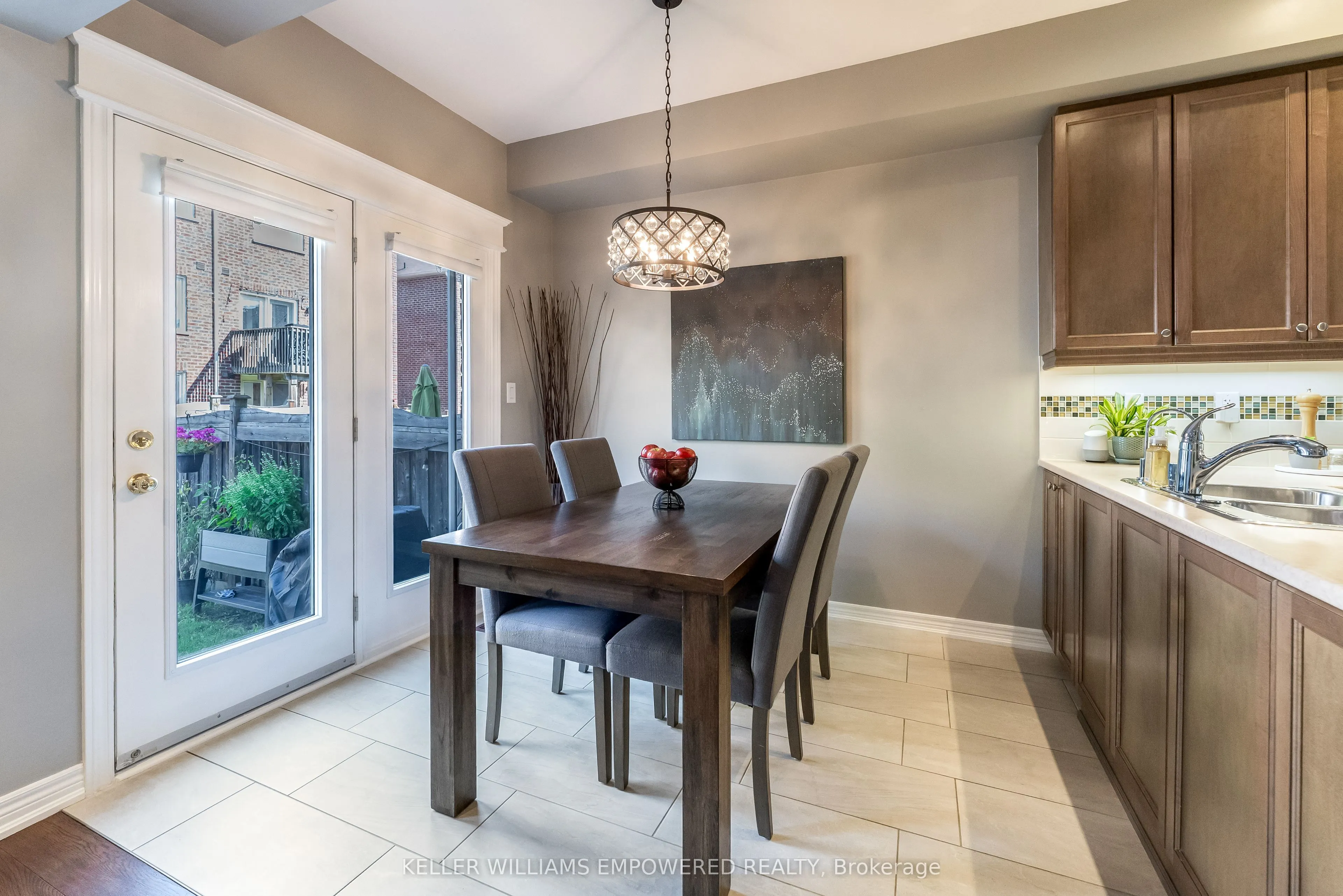 372 William Dunn Crescent