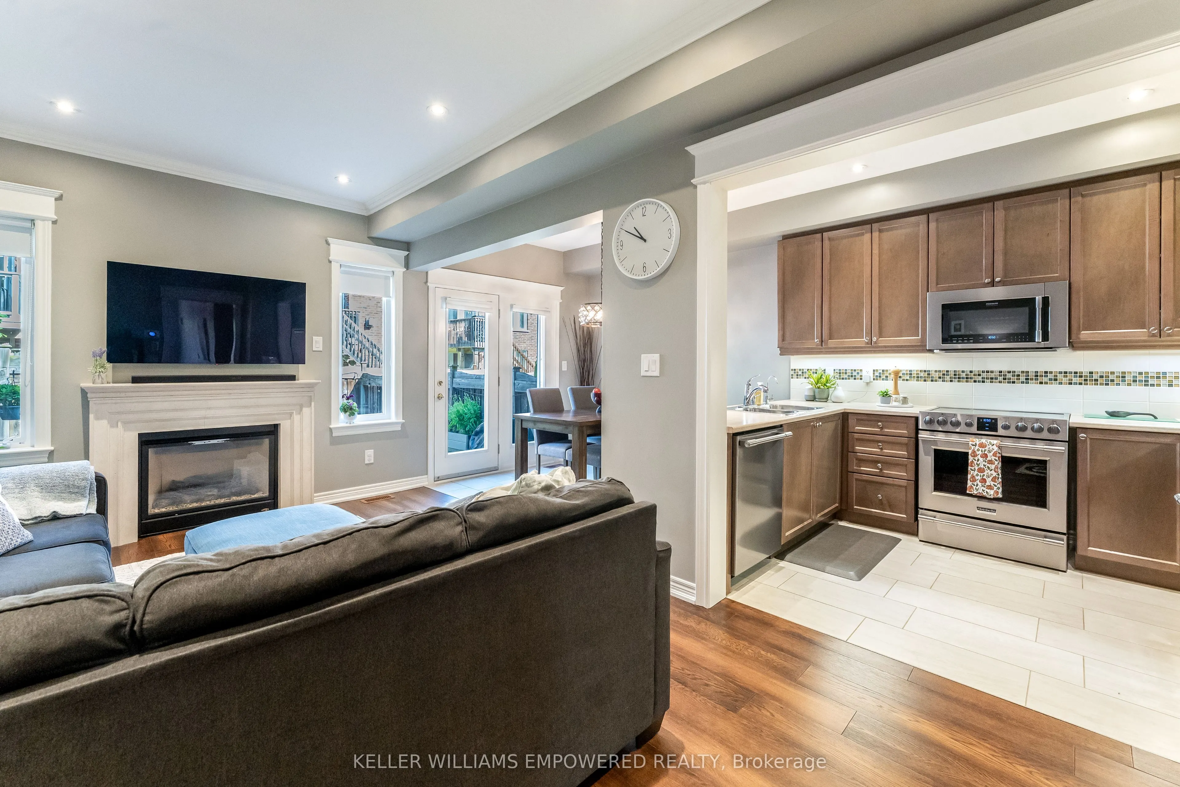 372 William Dunn Crescent