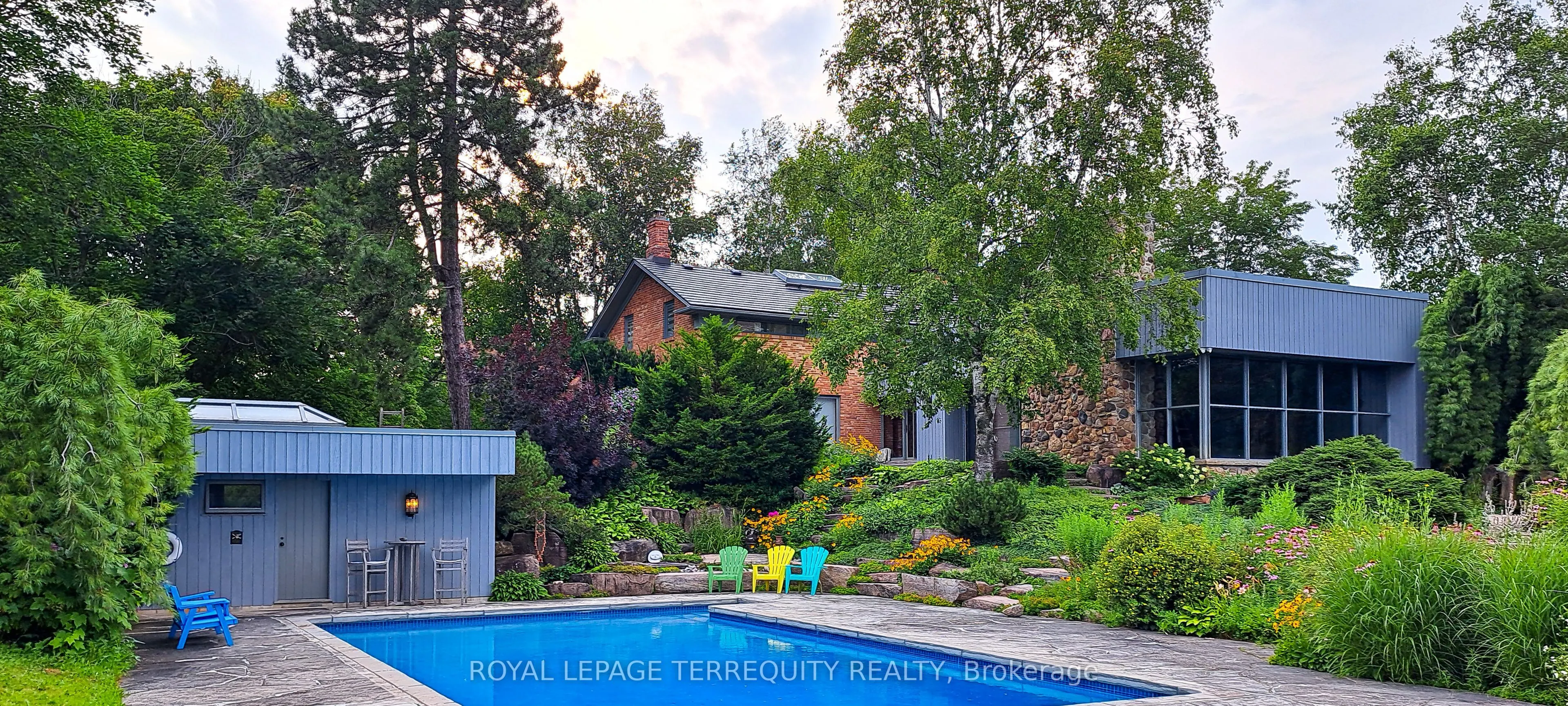 15625 8th Concession Road