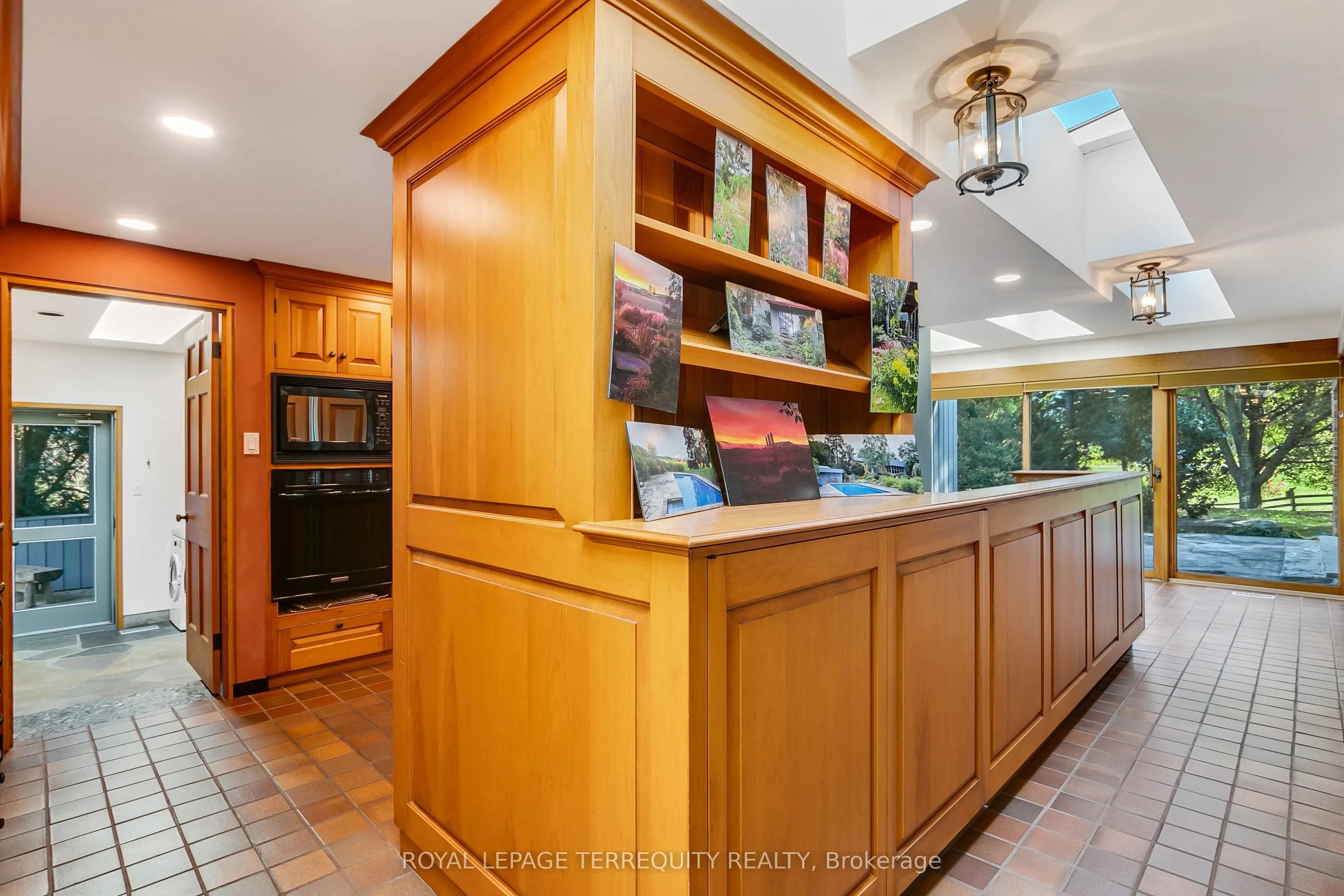 15625 8th Concession Road