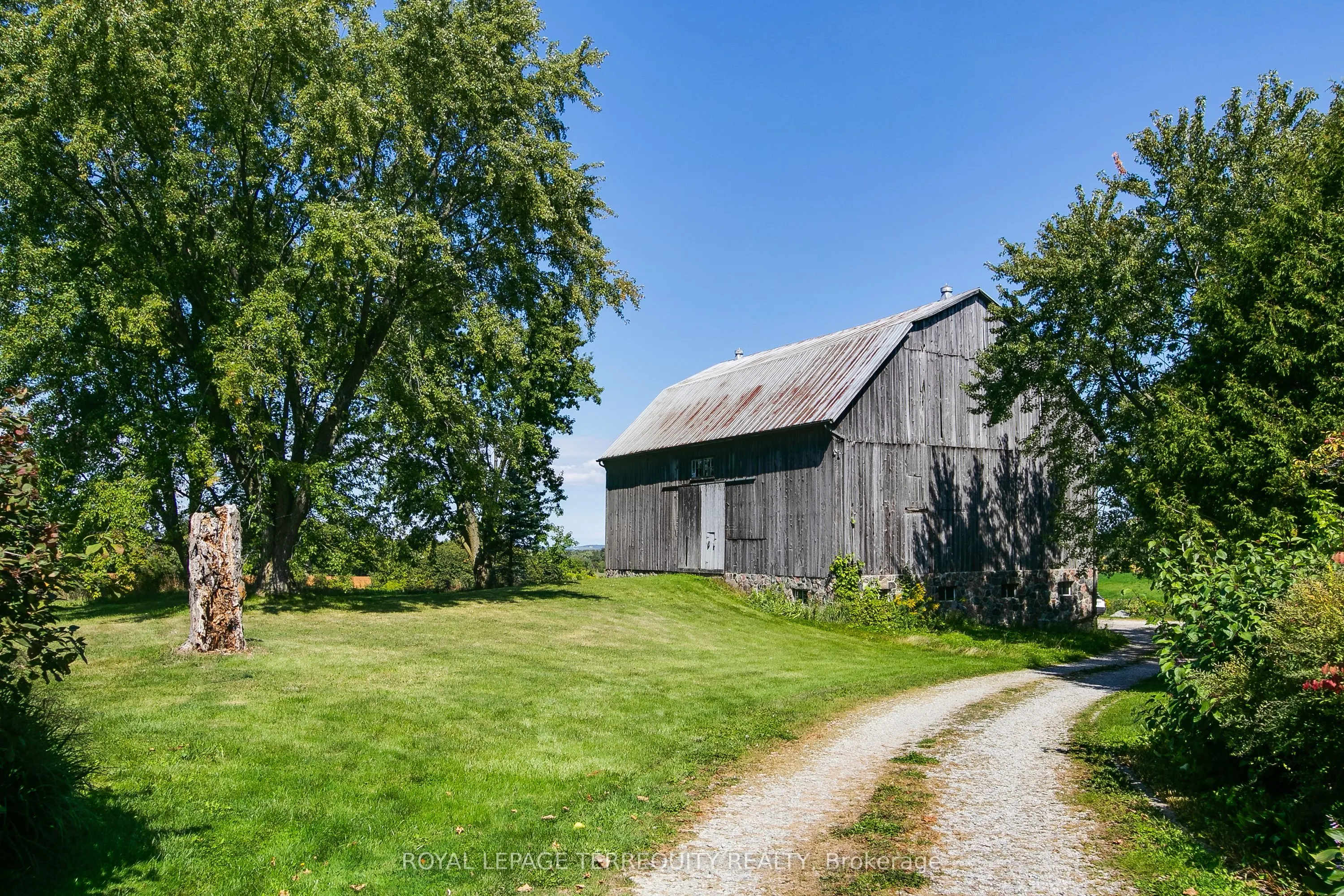 15625 8th Concession Road