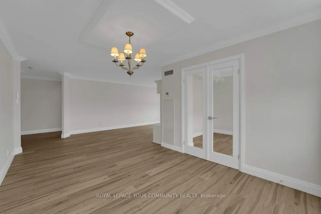22 Clarissa Drive, #1404