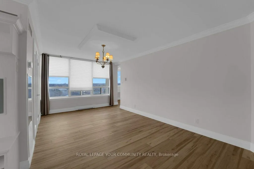 22 Clarissa Drive, #1404