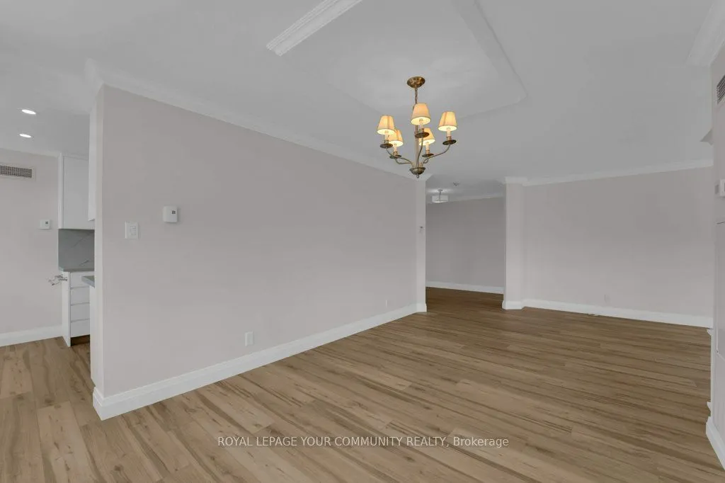 22 Clarissa Drive, #1404