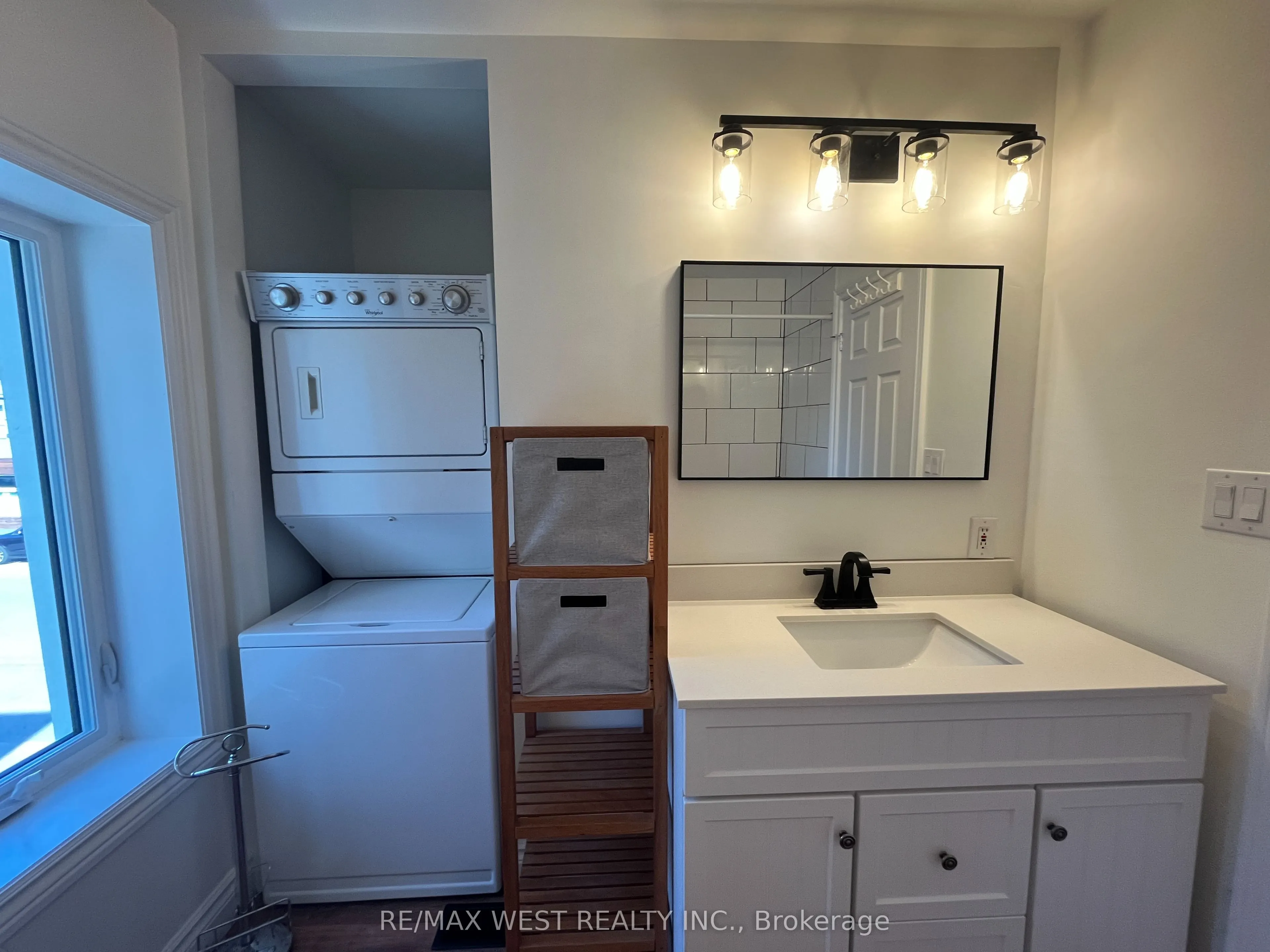 203 Main Street, #2A