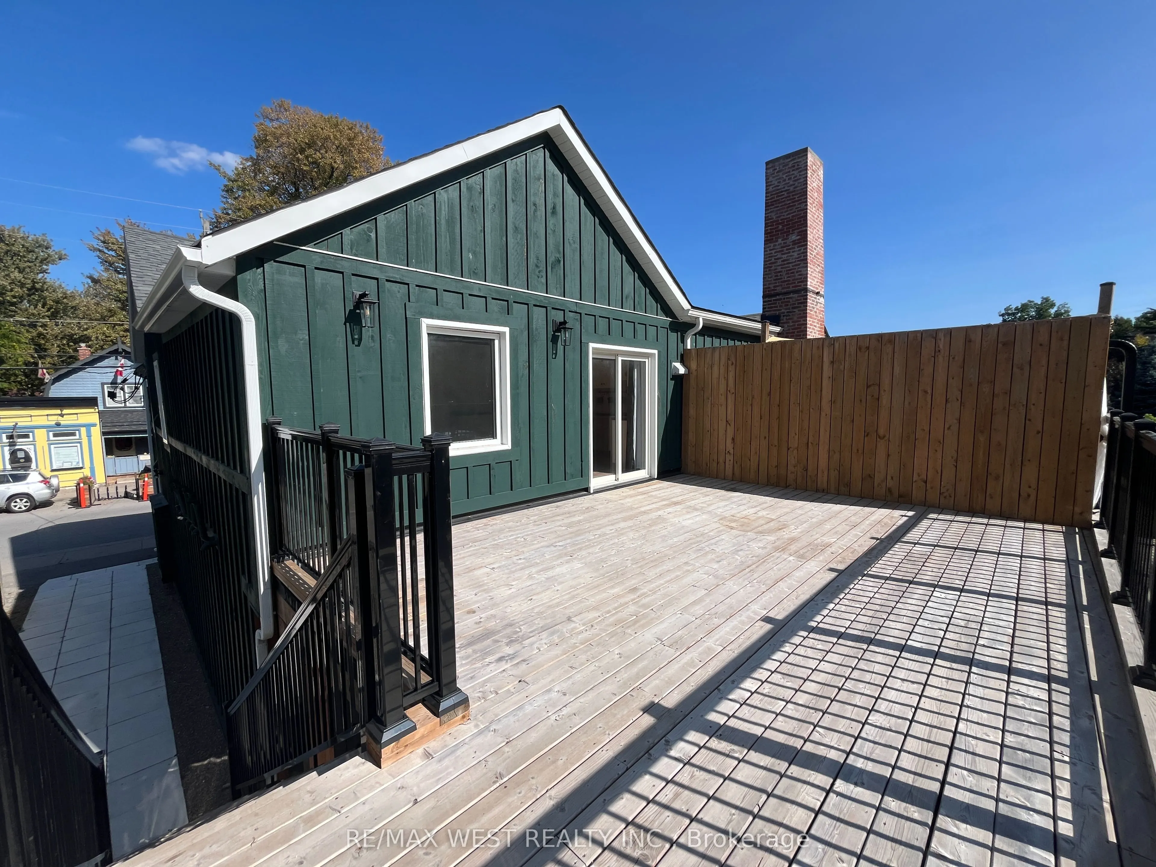 203 Main Street, #2A