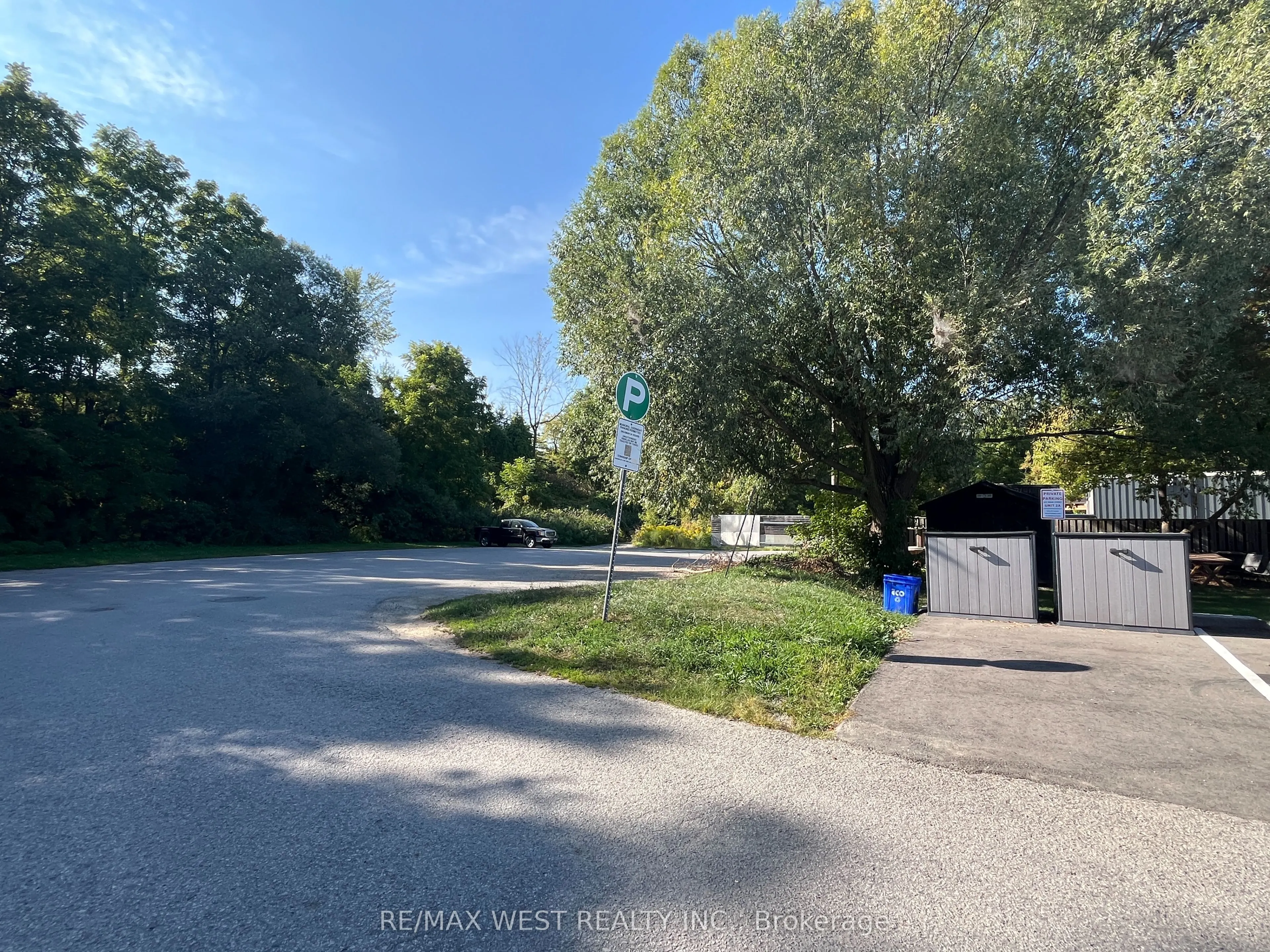 203 Main Street, #2A