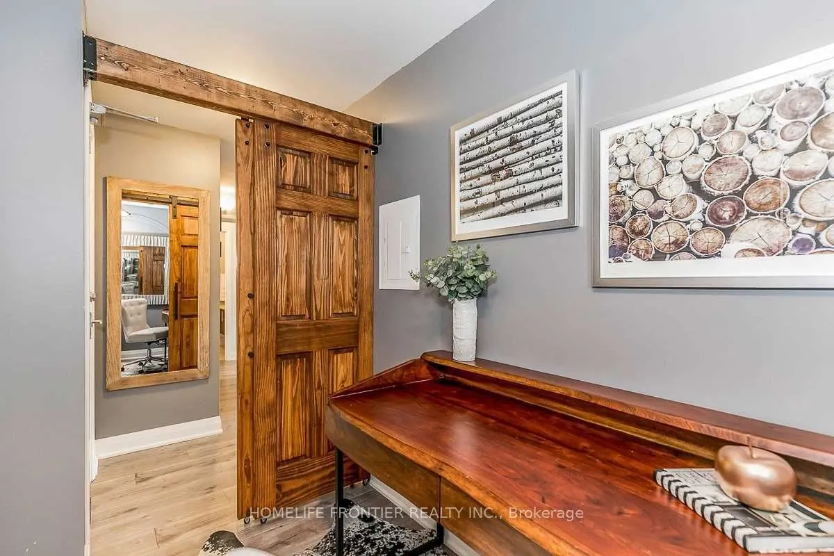 12 Woodstream Boulevard, #216