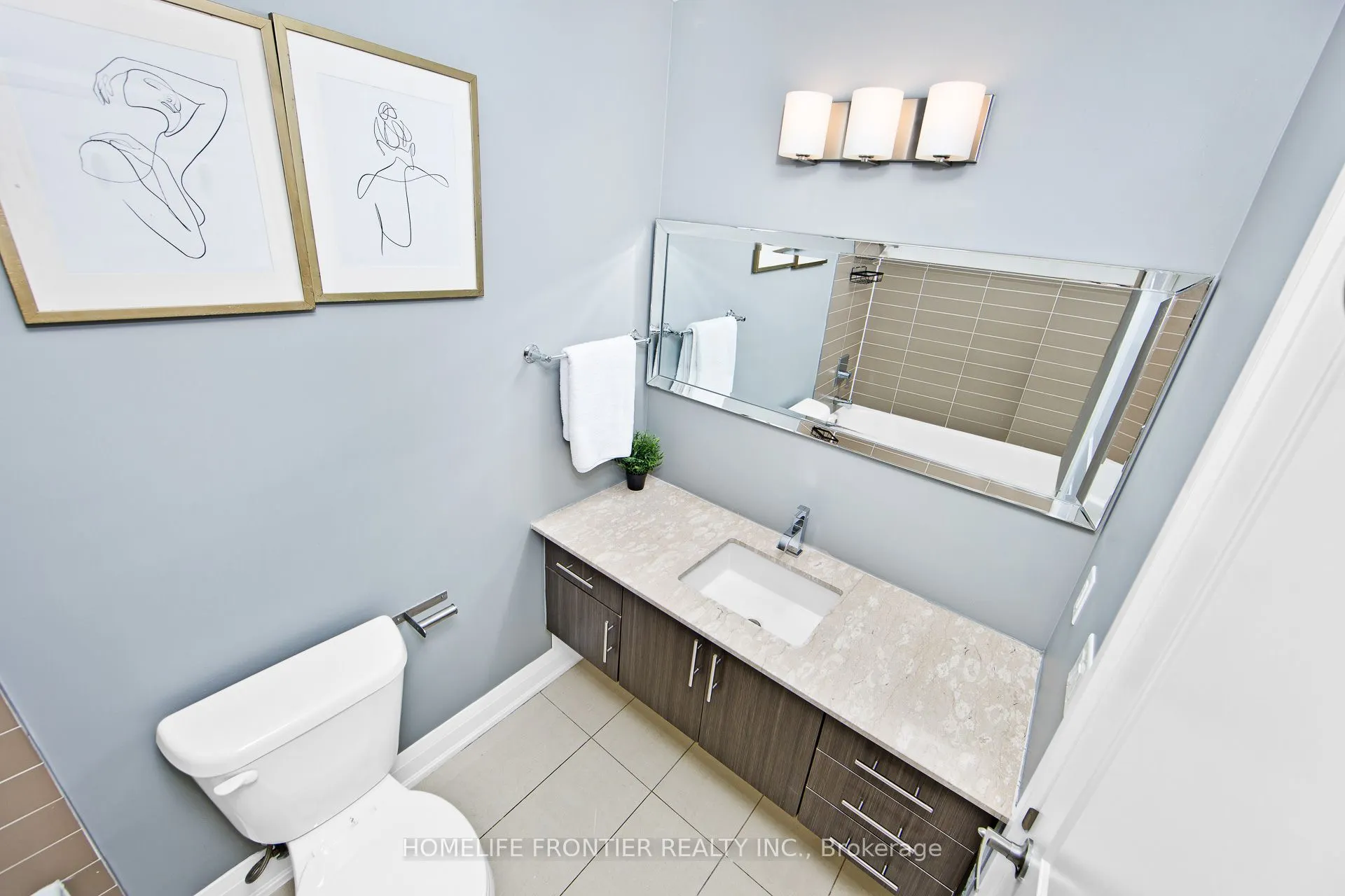 12 Woodstream Boulevard, #216