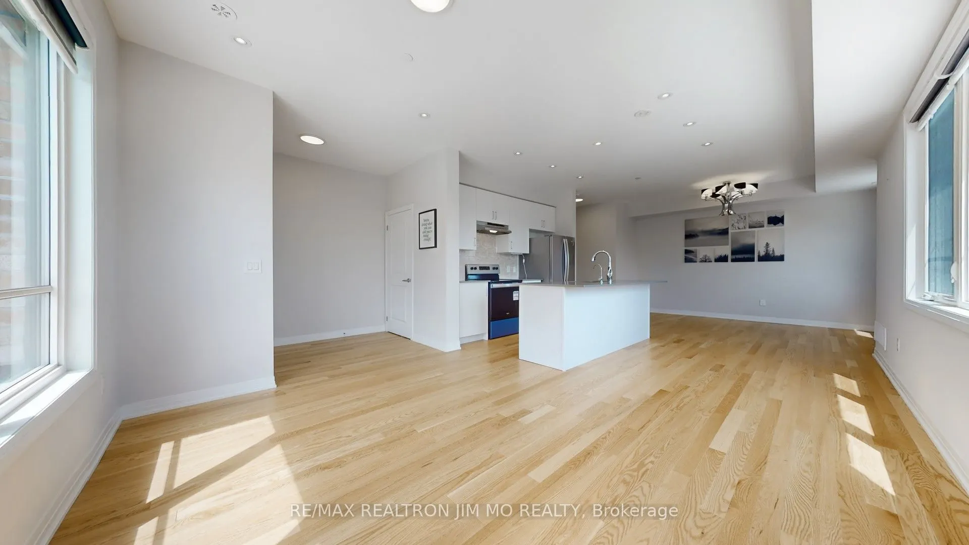 50 Baynes Way, #16