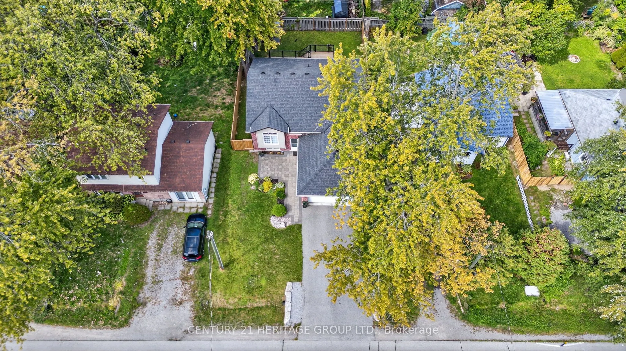 264 Glenwoods Avenue