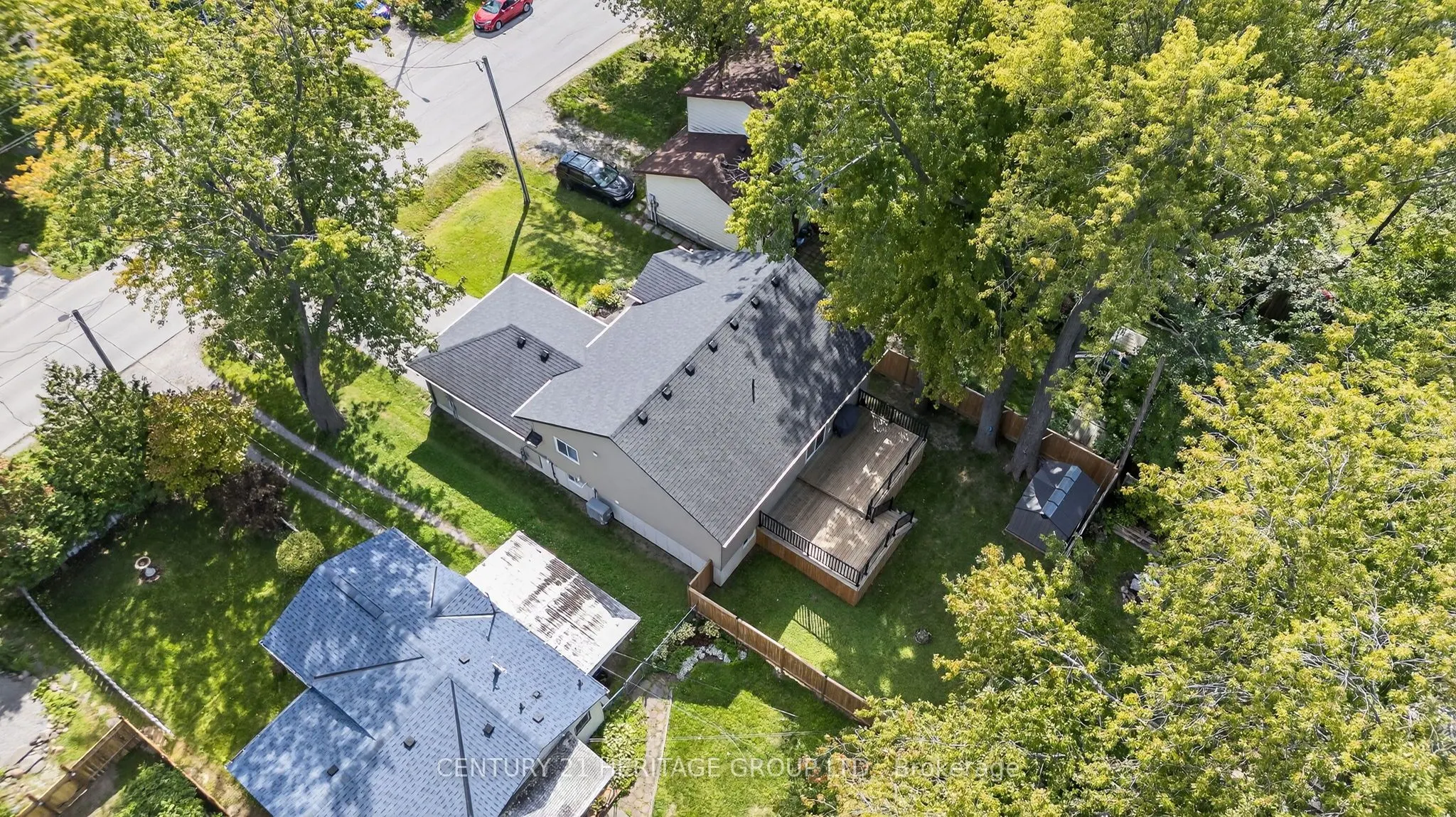 264 Glenwoods Avenue