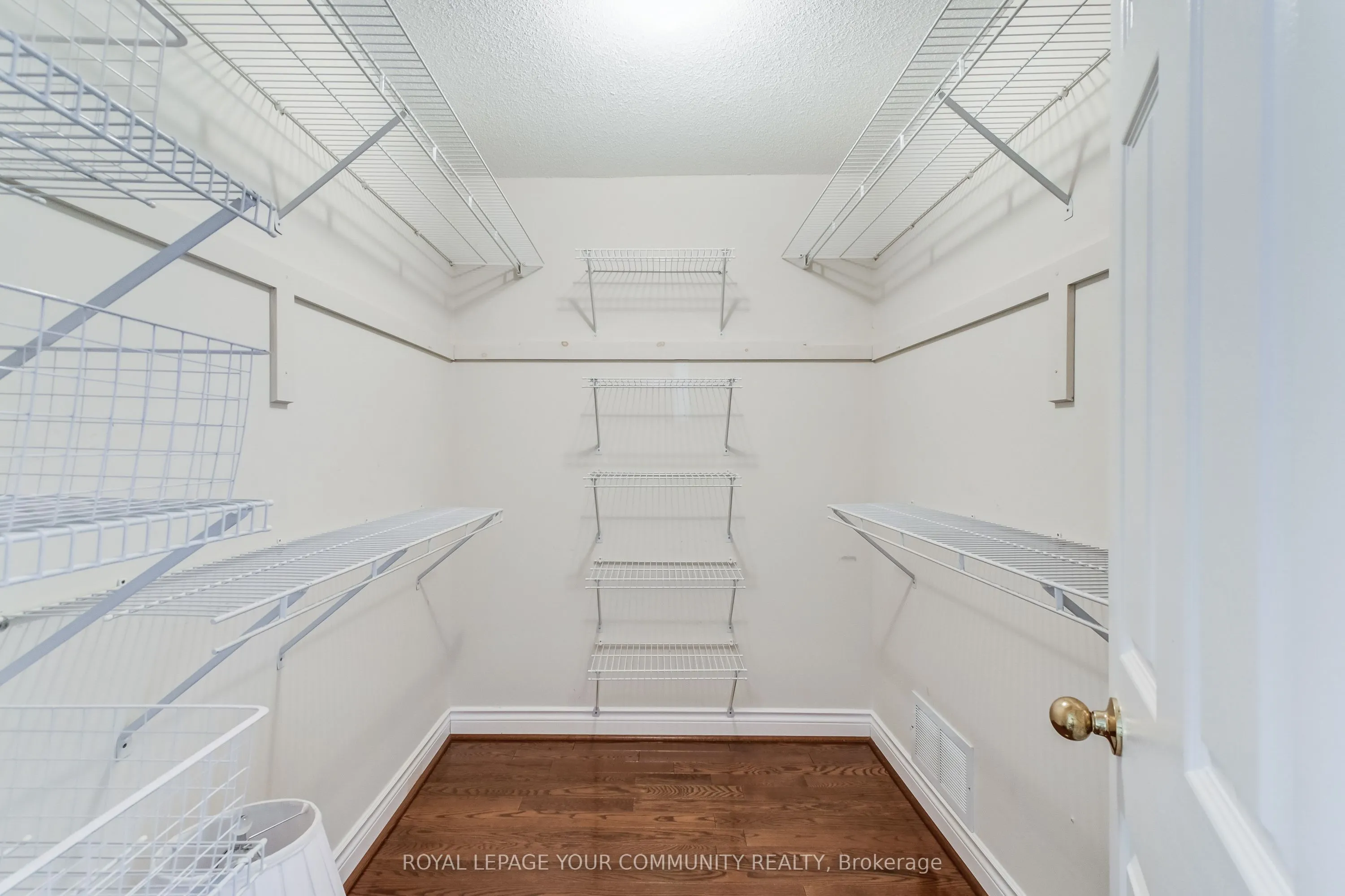 8038 Yonge Street, #15