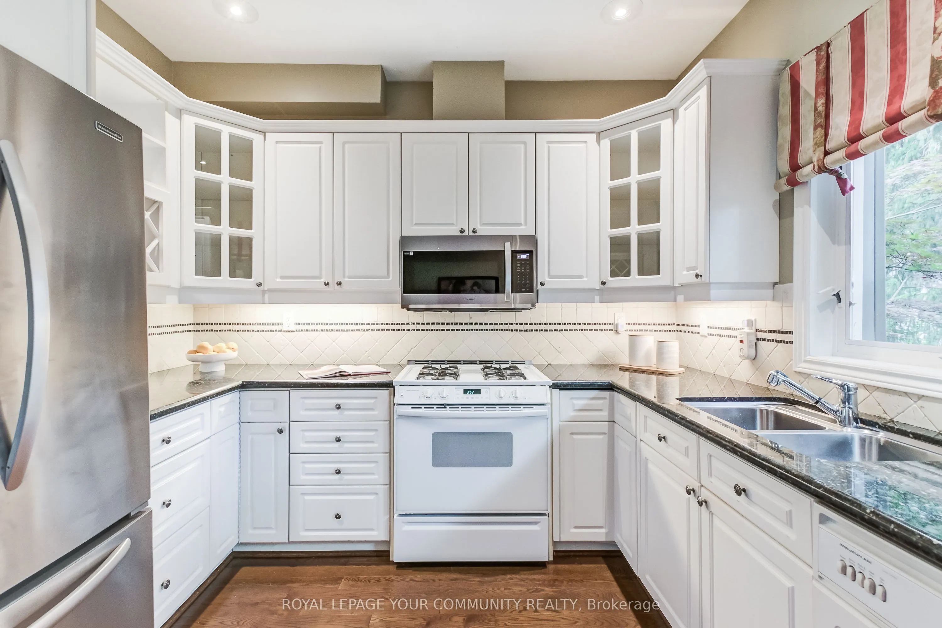 8038 Yonge Street, #15