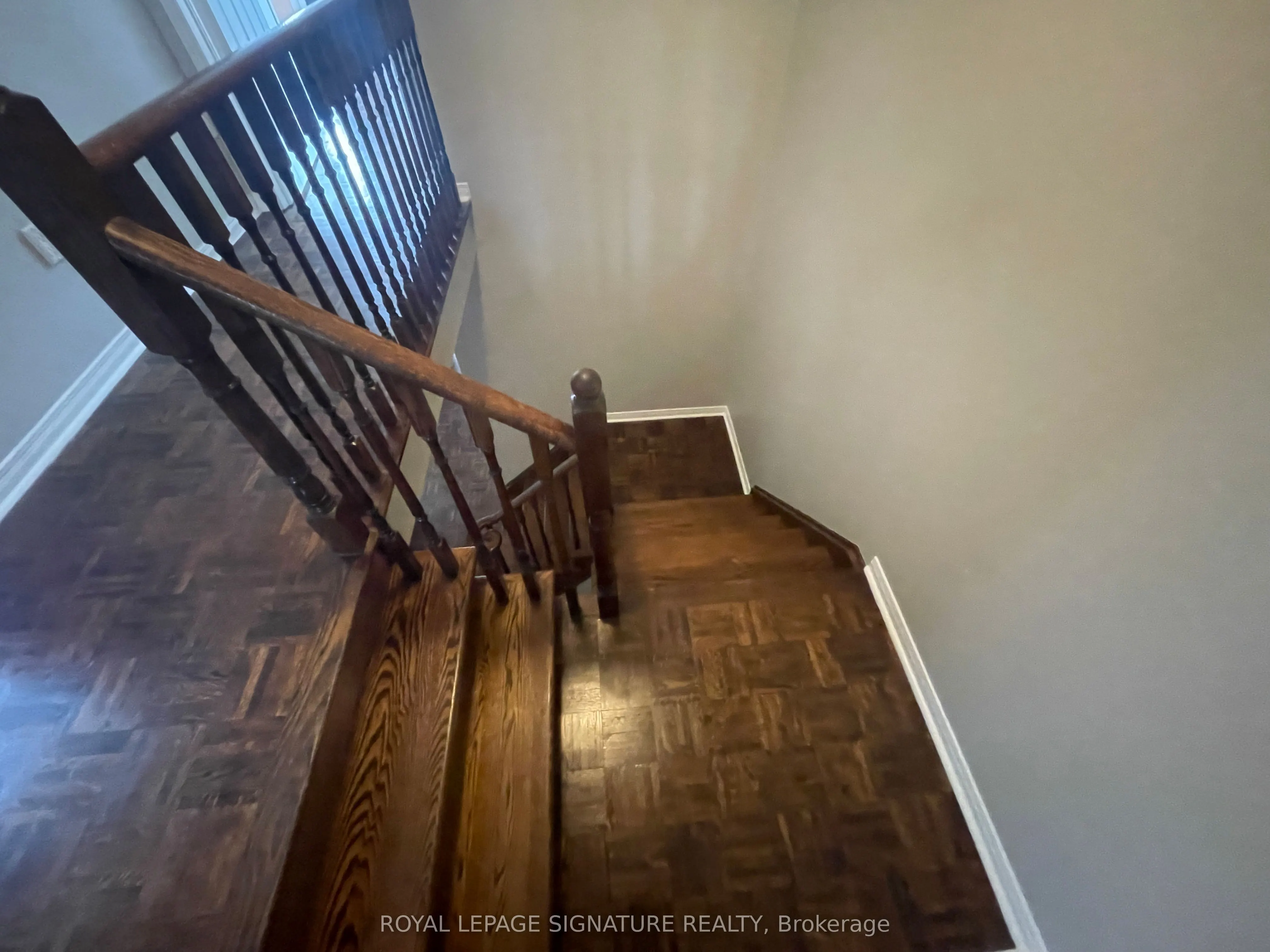 17 Neuchatel Avenue