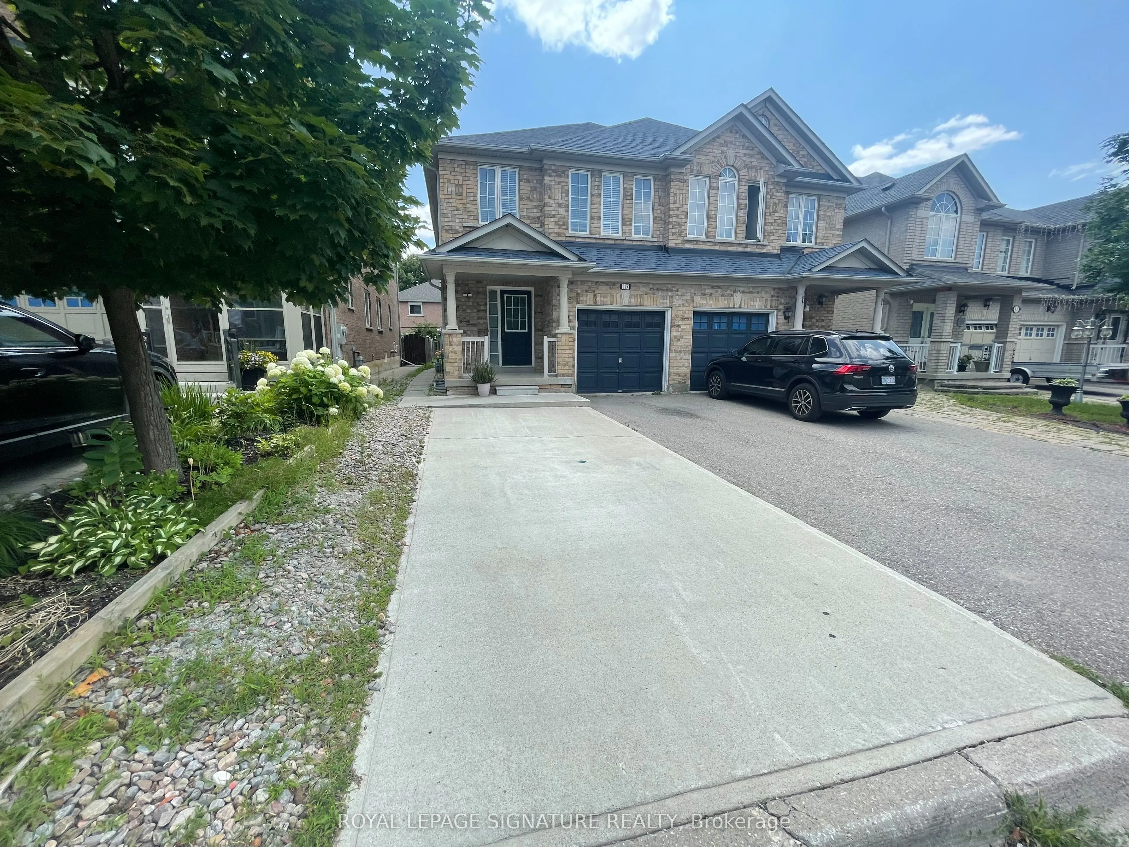 17 Neuchatel Avenue