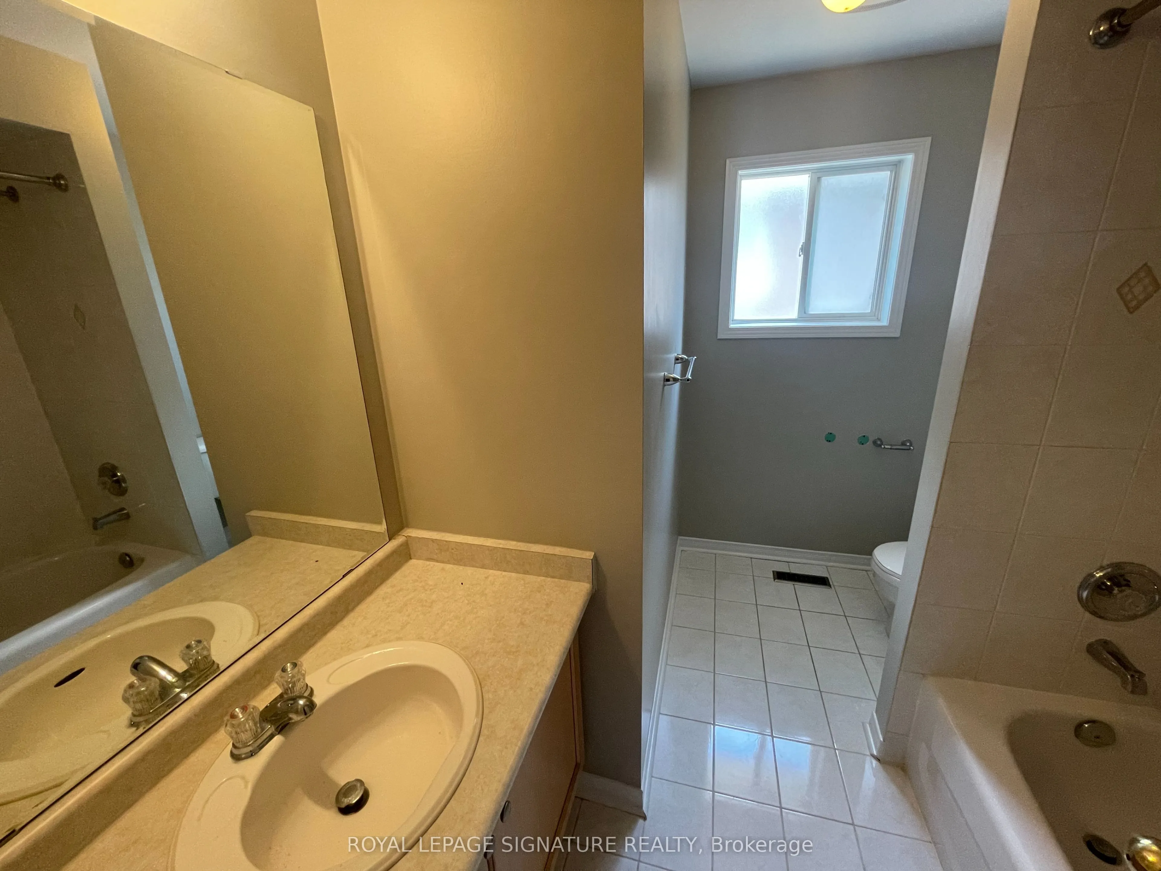 17 Neuchatel Avenue