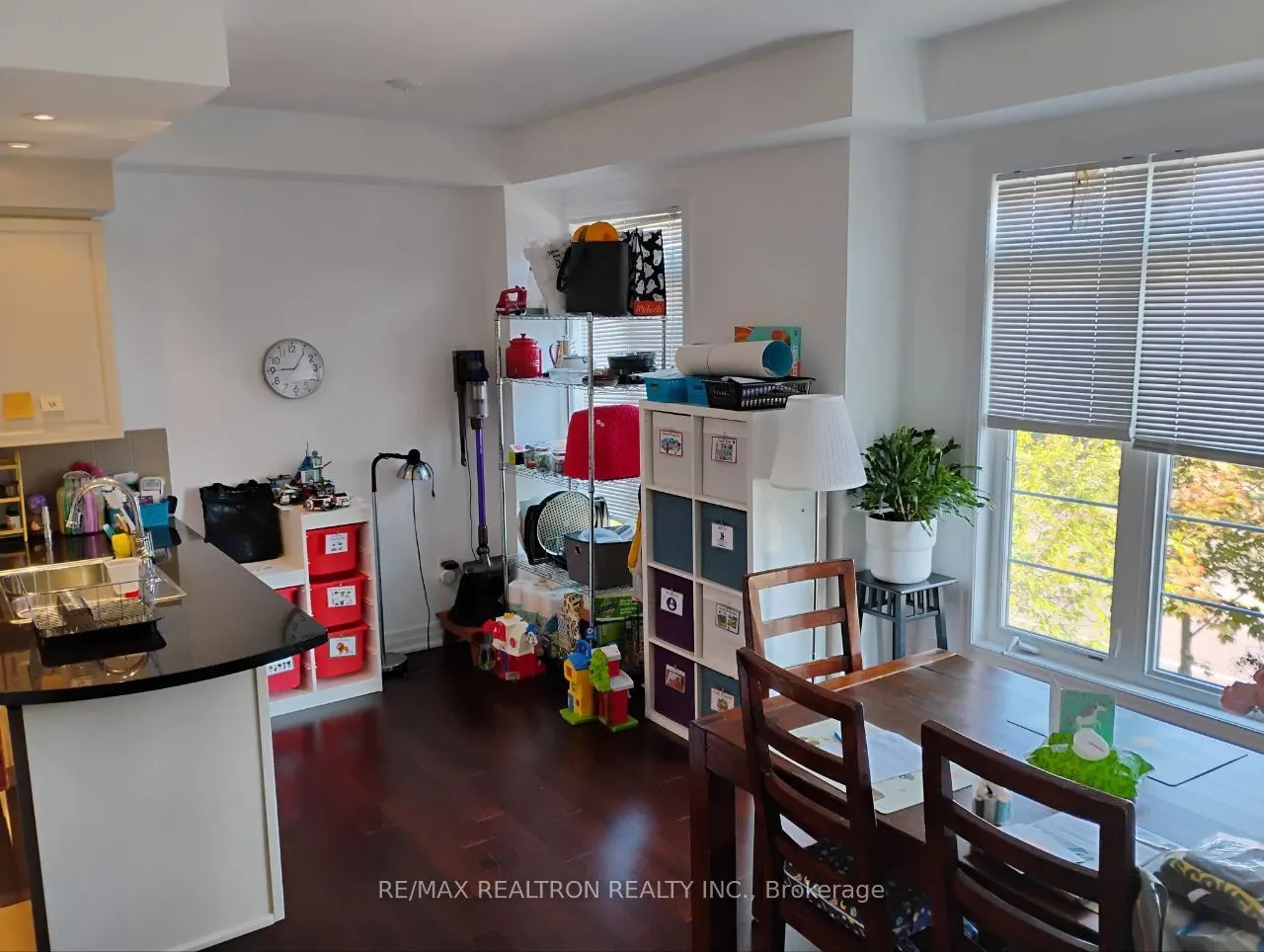 51 Beverley Glen Boulevard, #42