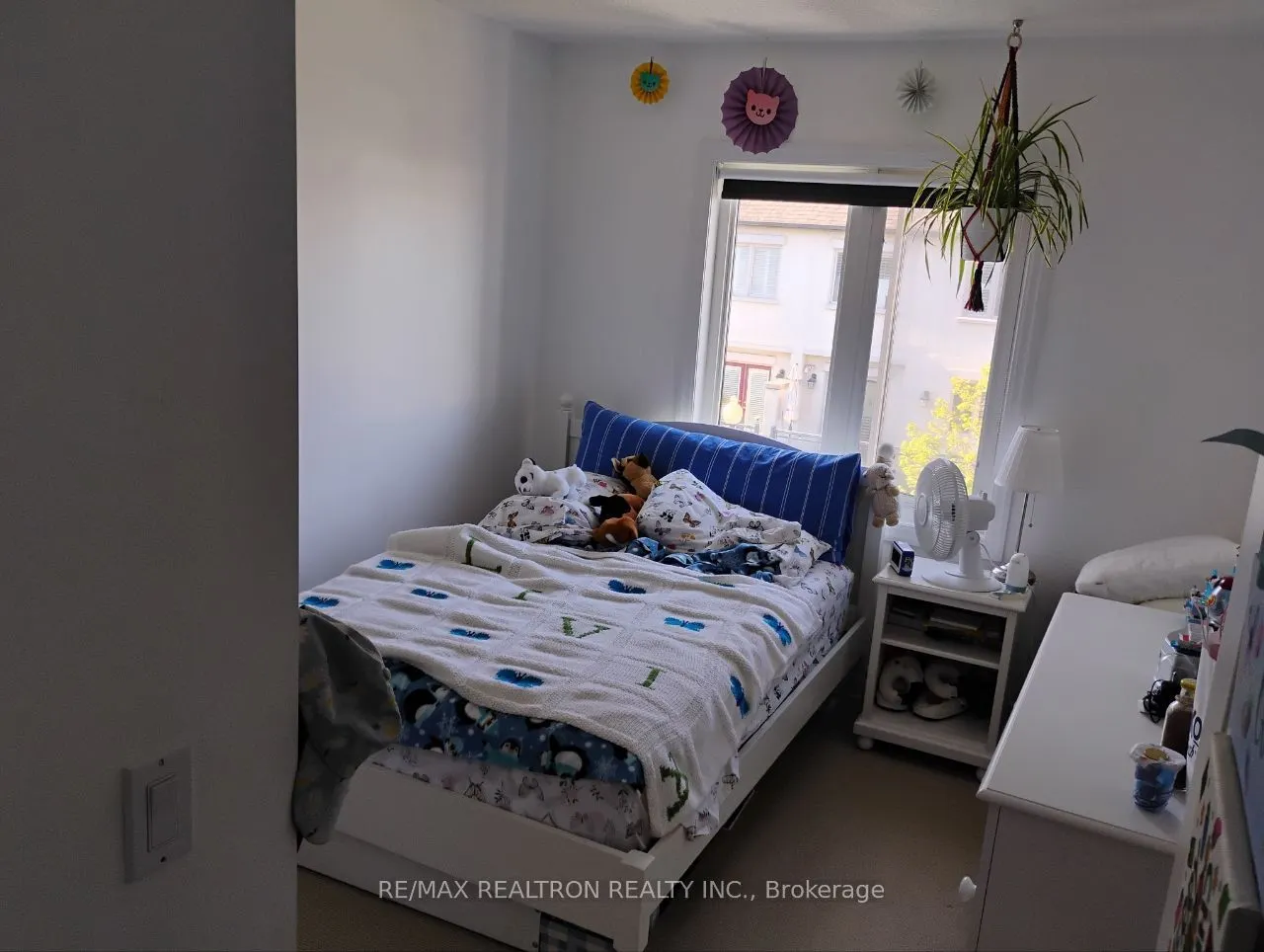 51 Beverley Glen Boulevard, #42