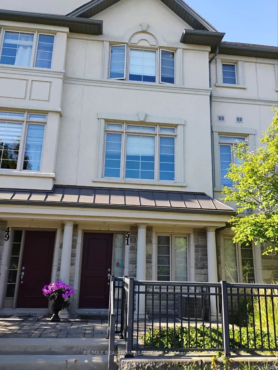 51 Beverley Glen Boulevard, #42