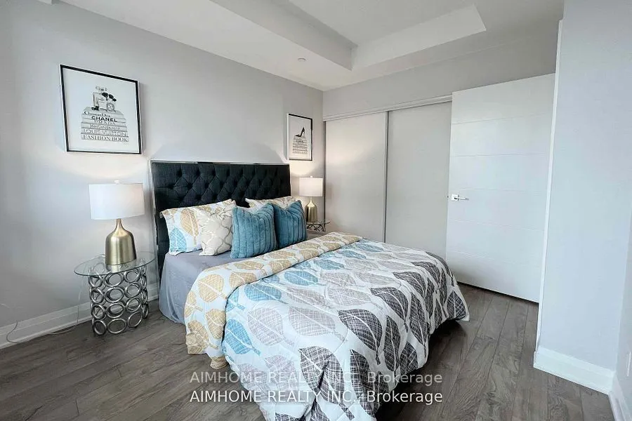 28 Uptown Drive, #523