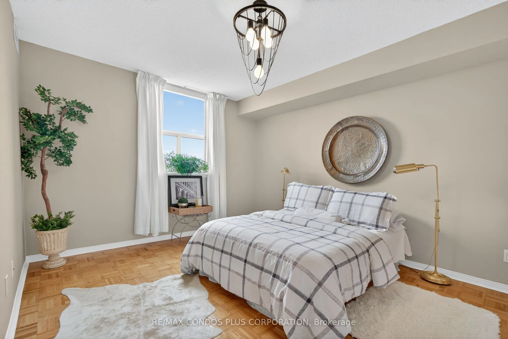 7373 MARTIN GROVE Road, #317