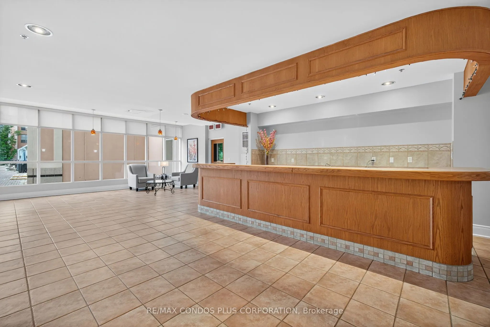 7373 MARTIN GROVE Road, #317