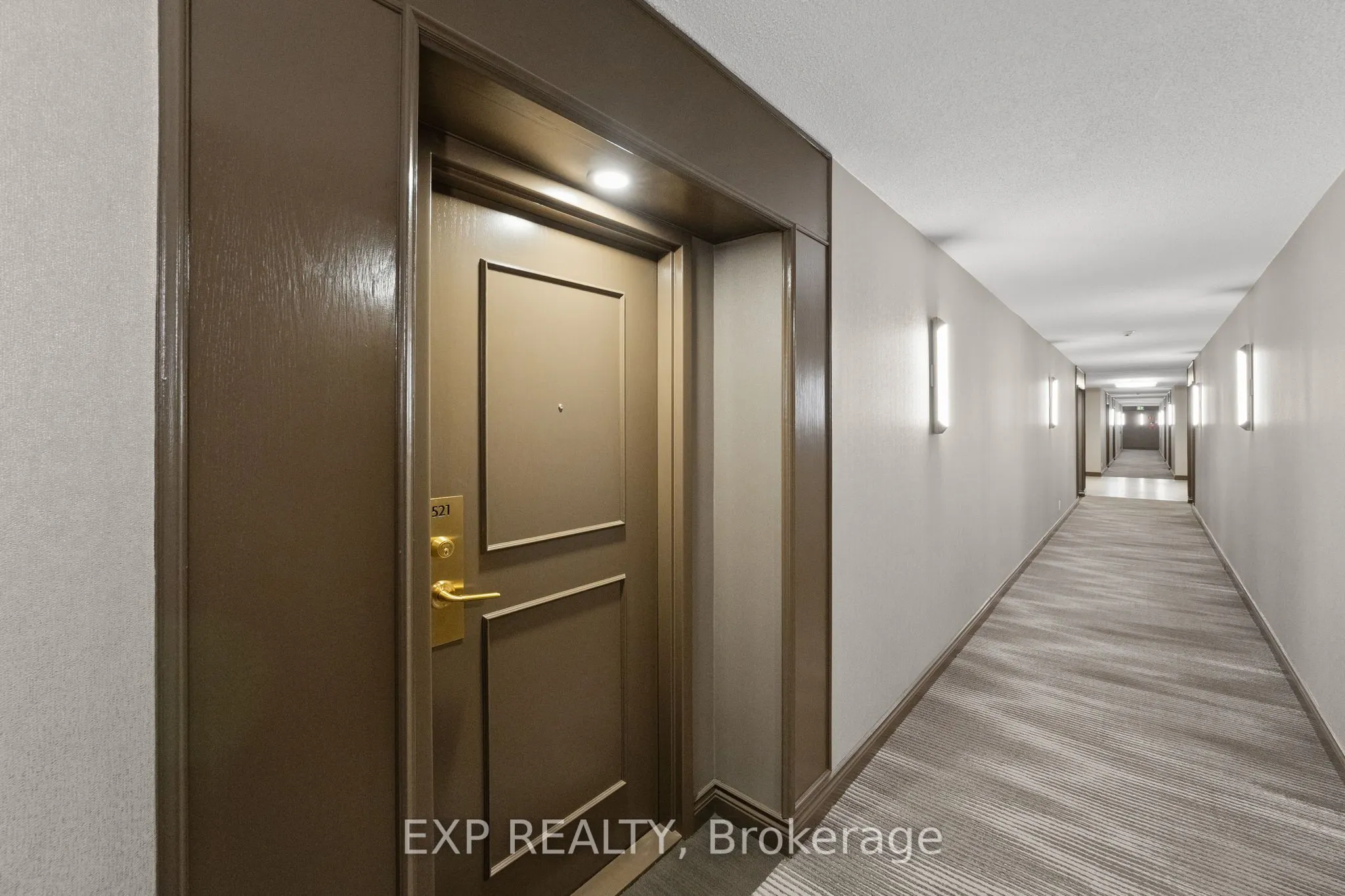 32 Clarissa Drive, #521