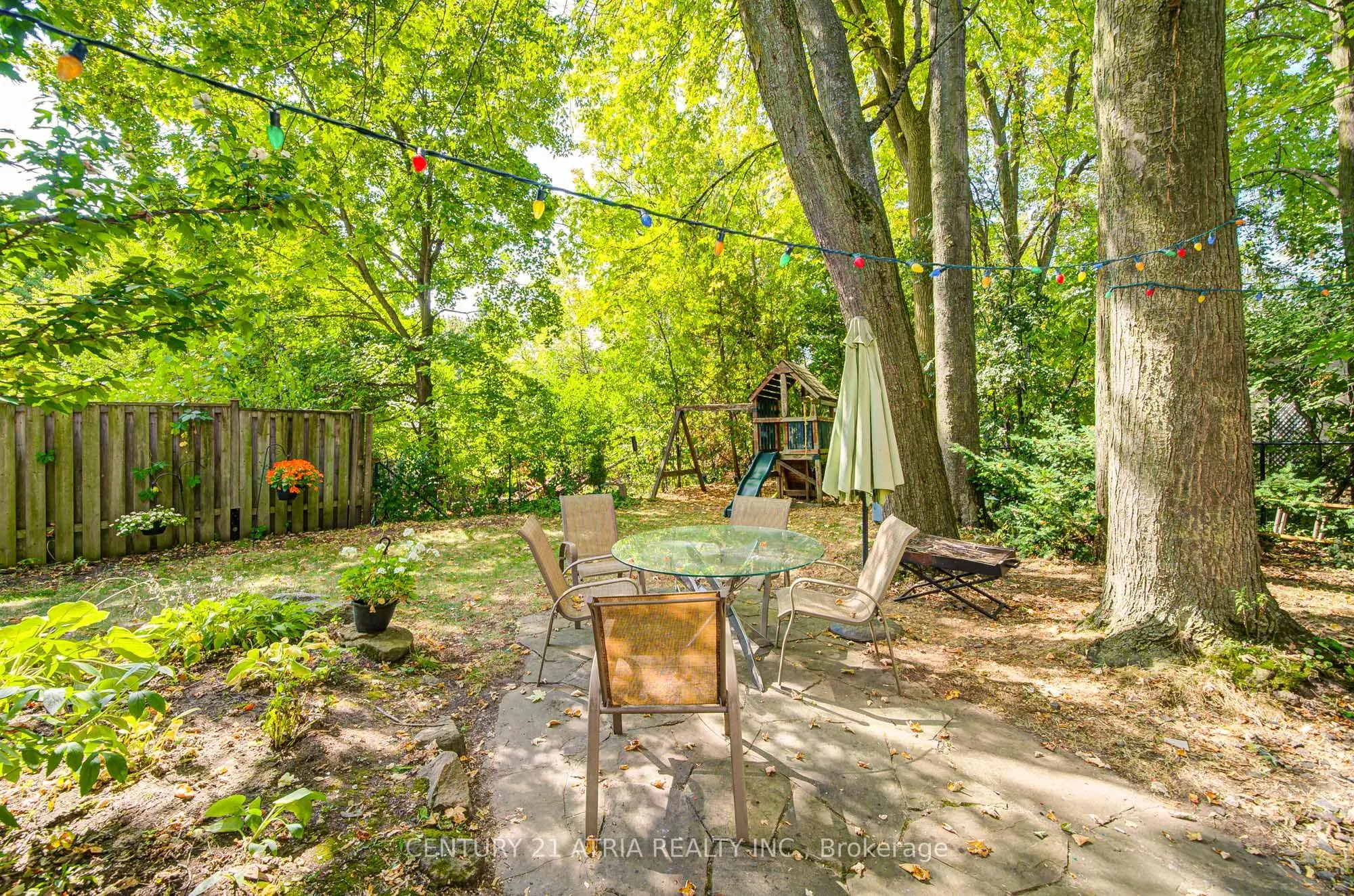 58 Lawnwood Court