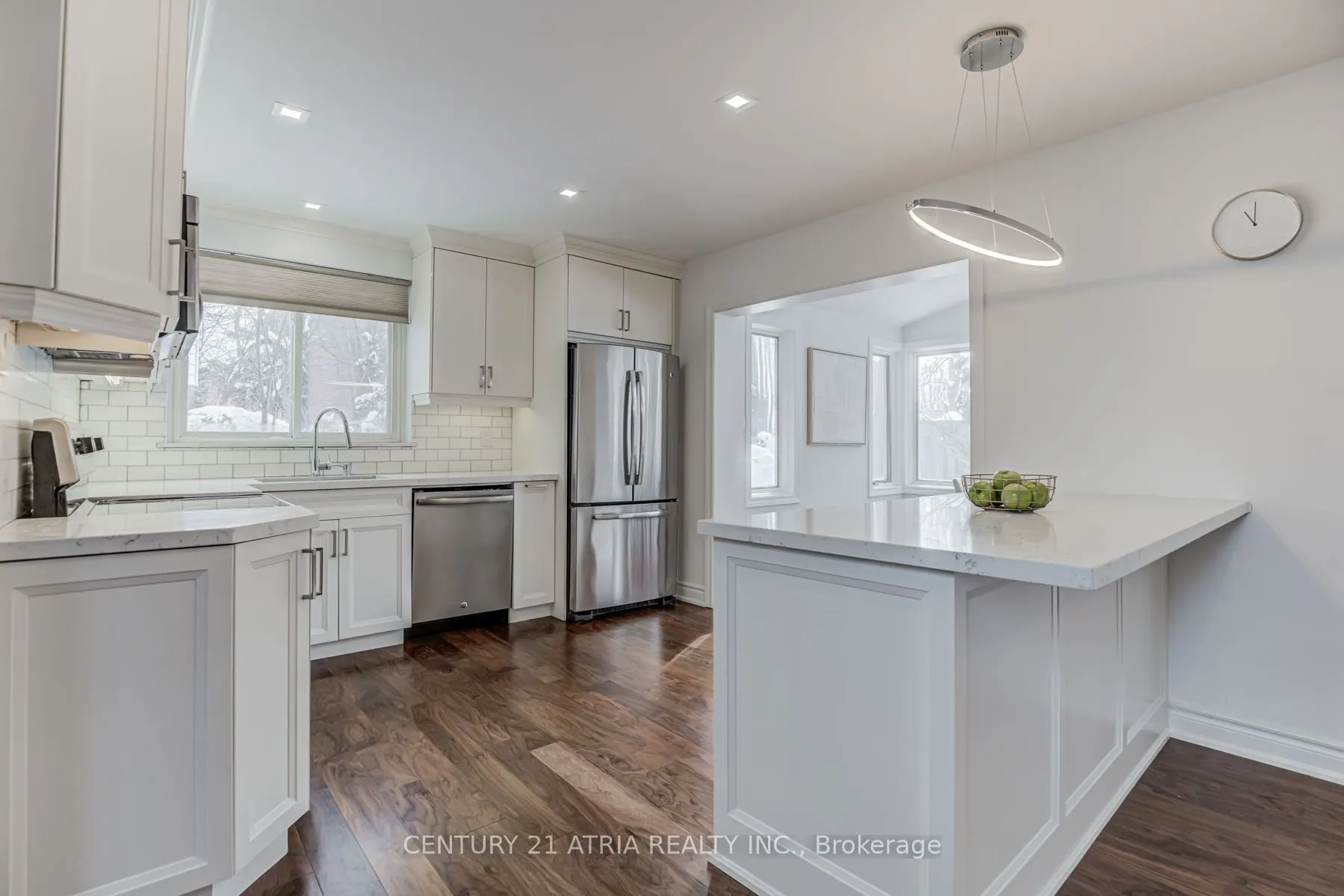 58 Lawnwood Court