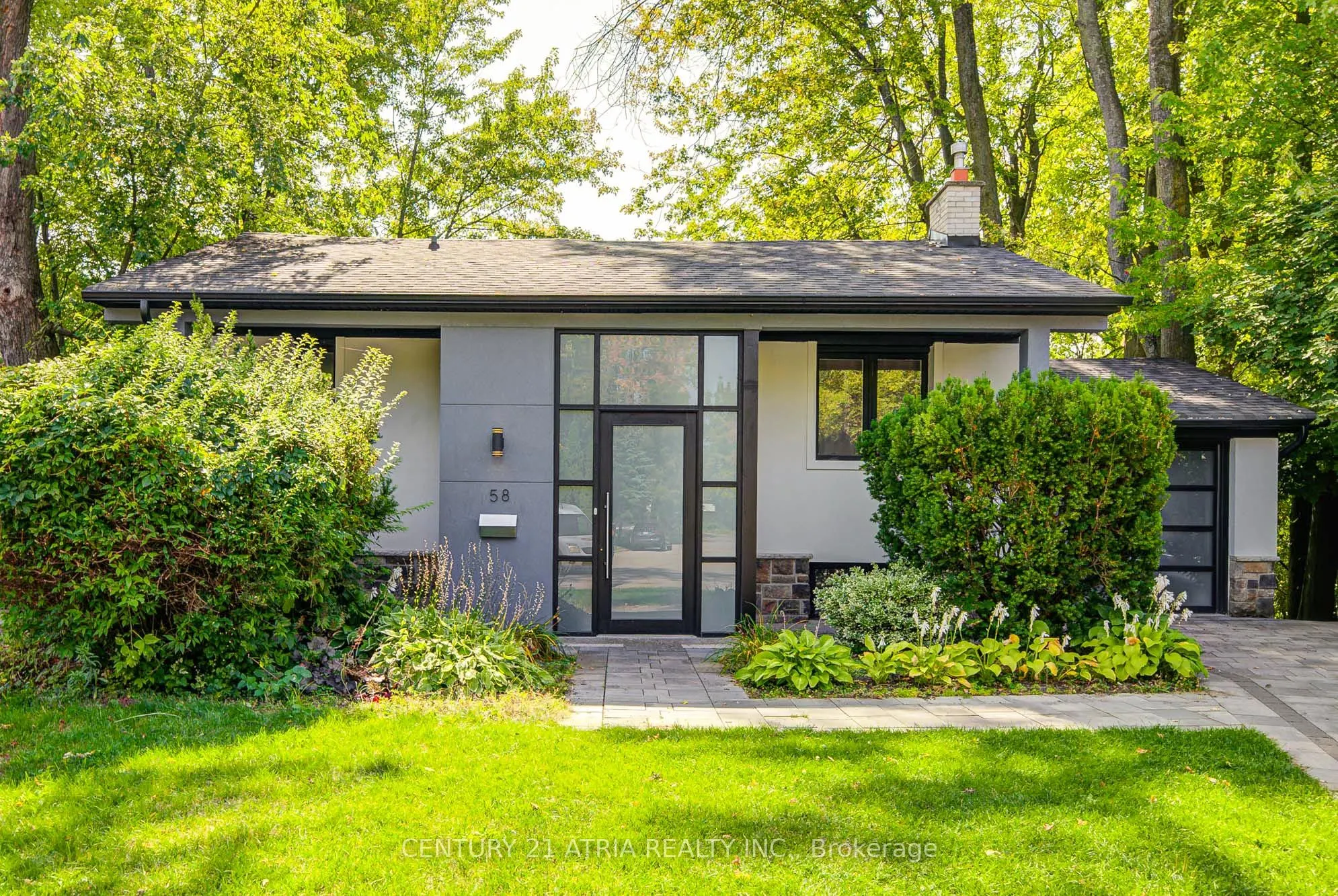 58 Lawnwood Court