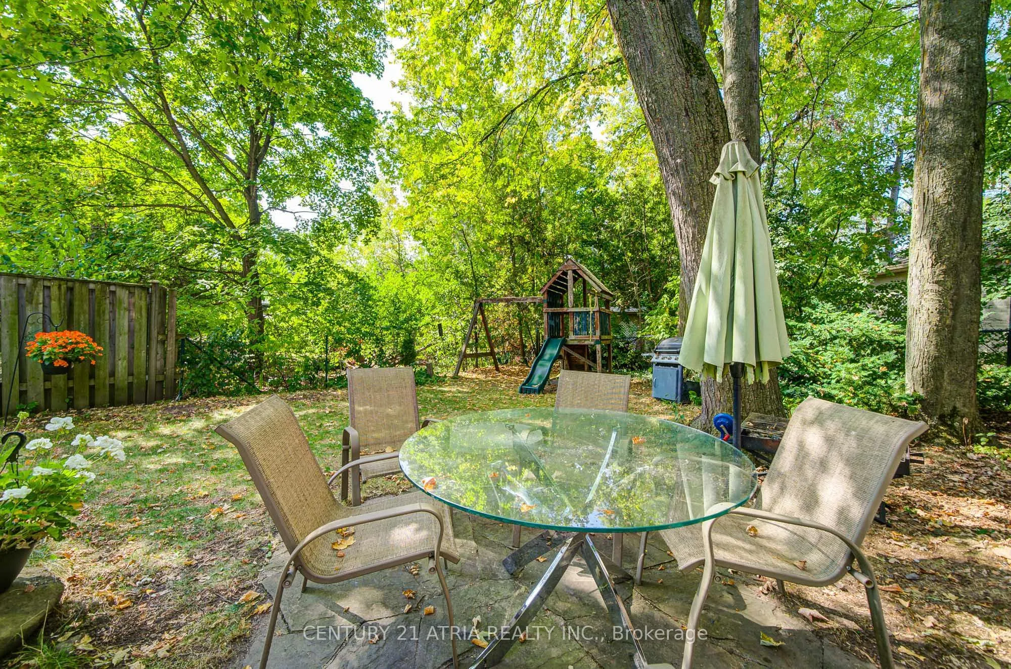 58 Lawnwood Court